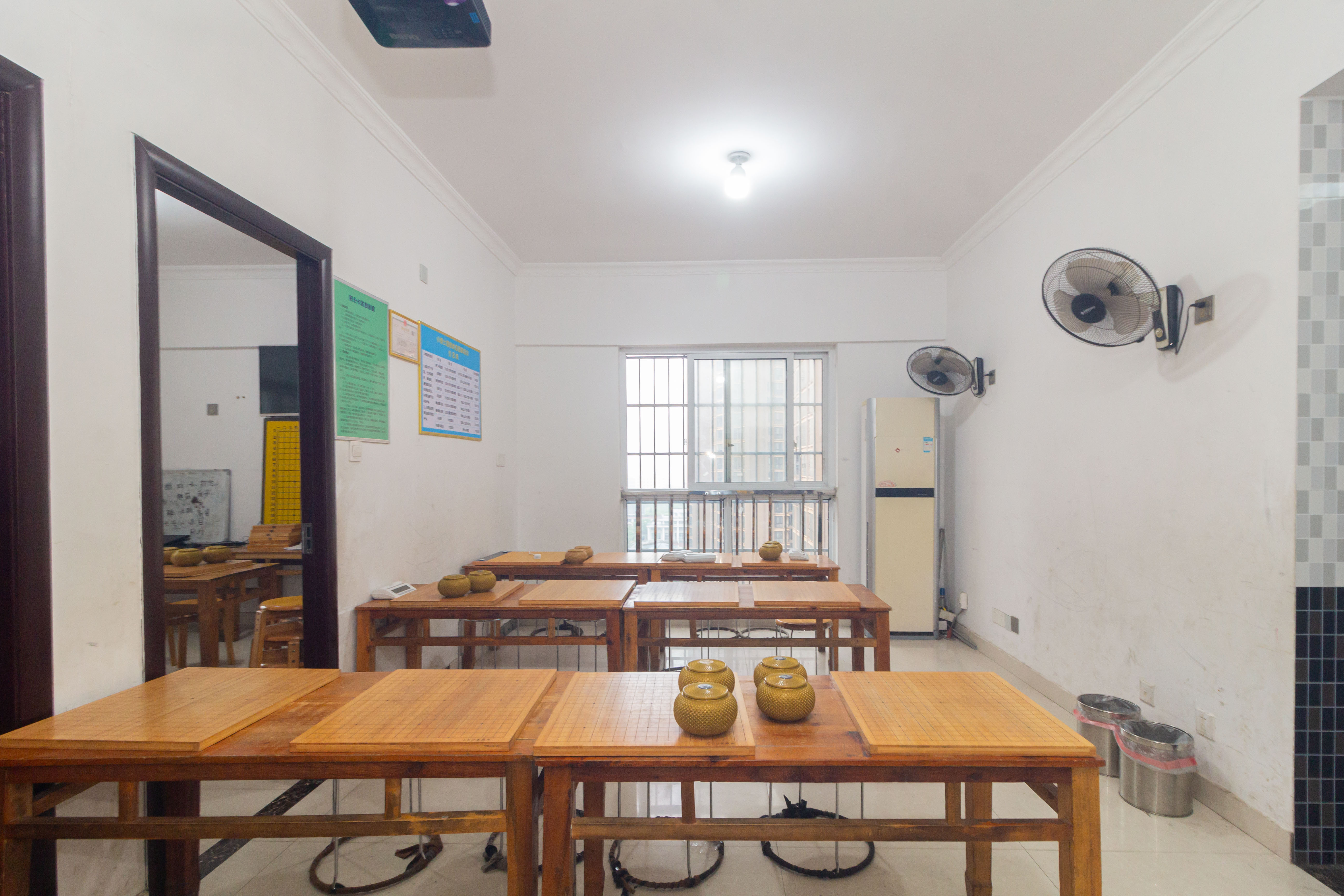 爵士湘 2室1厅1卫 40.0万 爵士湘 2室1厅1卫 40.0万客厅