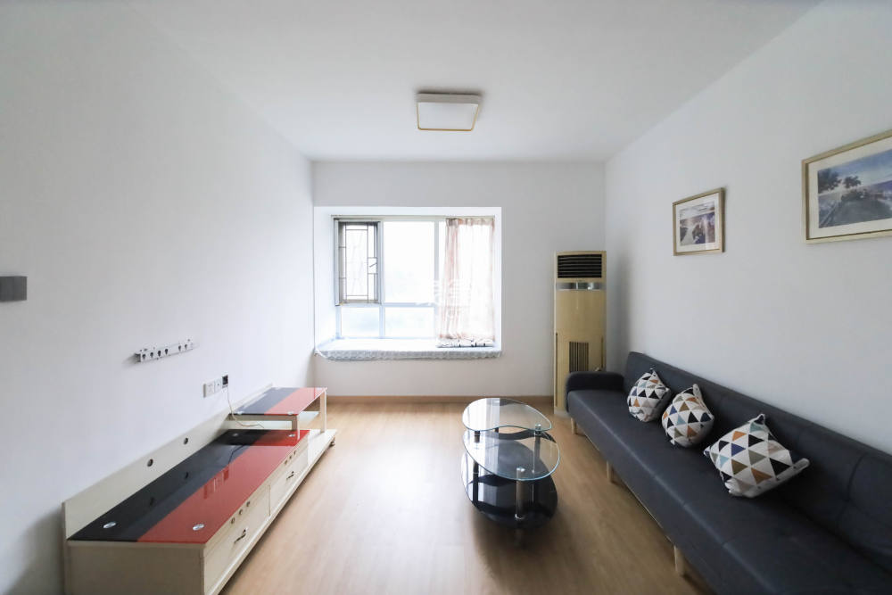 华银天际  2室2厅1卫    62.6万