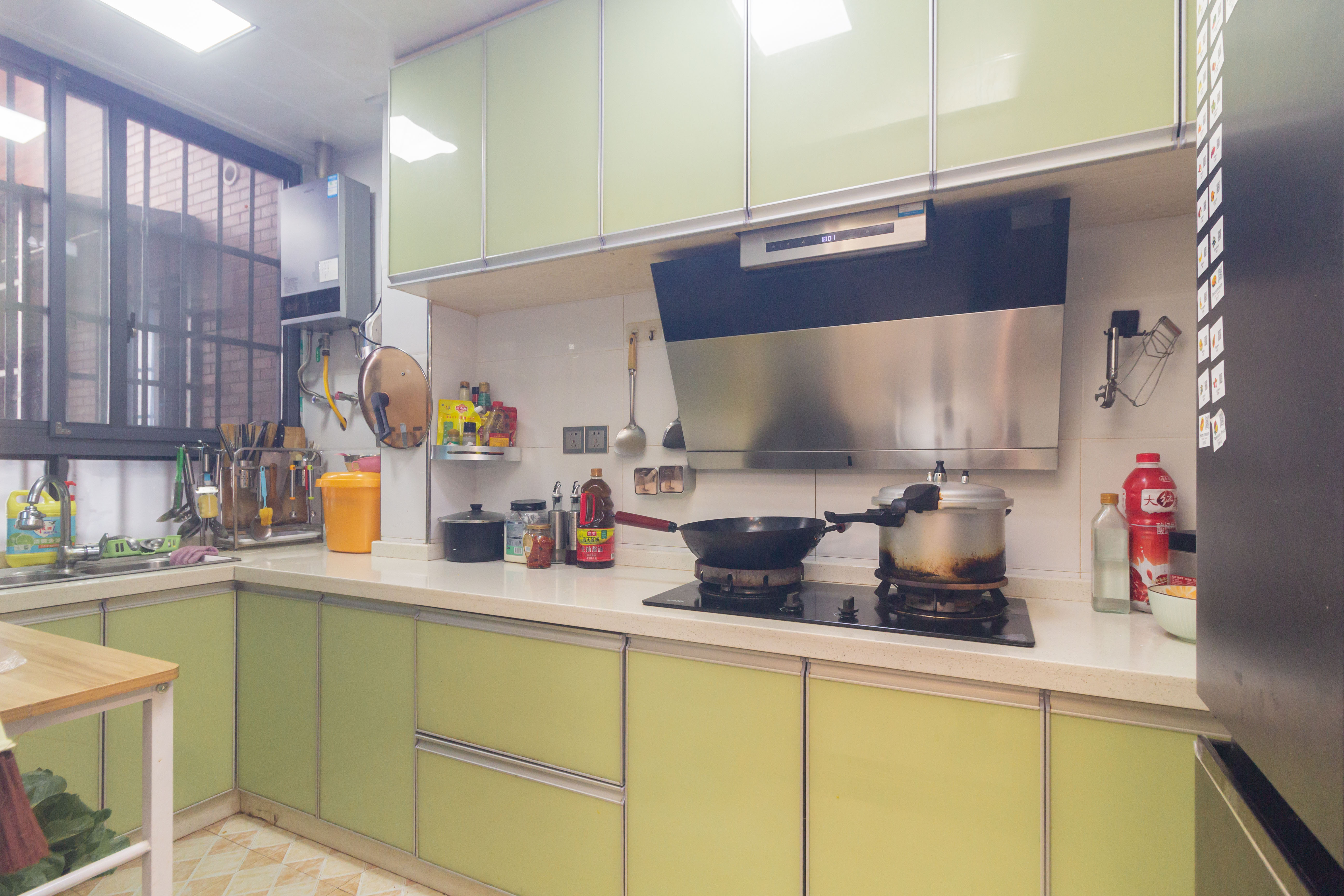 辉宏橄榄城  3室2厅1卫    55.8万 辉宏橄榄城  3室2厅1卫    55.8万厨房