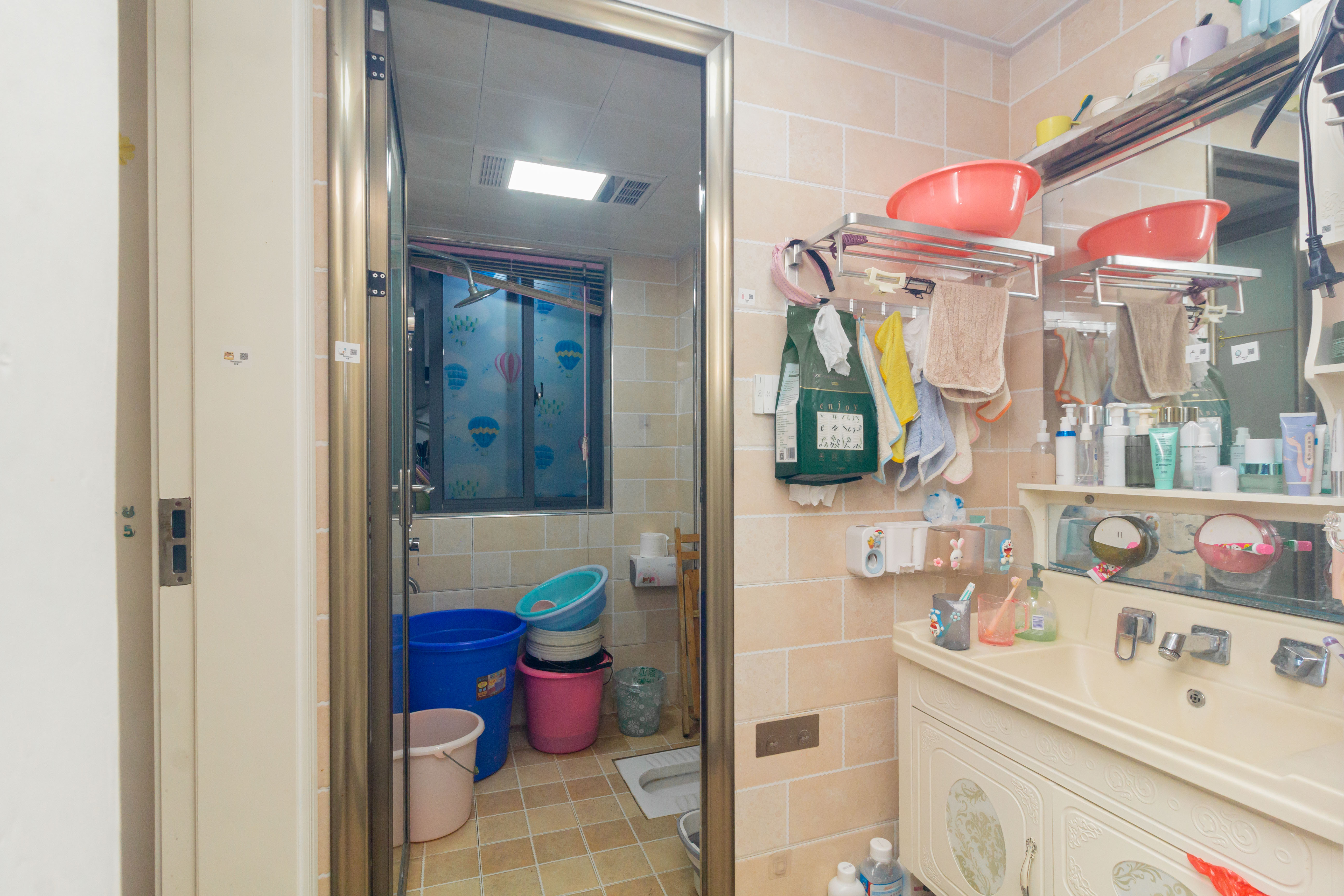 辉宏橄榄城  3室2厅1卫    55.8万 辉宏橄榄城  3室2厅1卫    55.8万卫生间