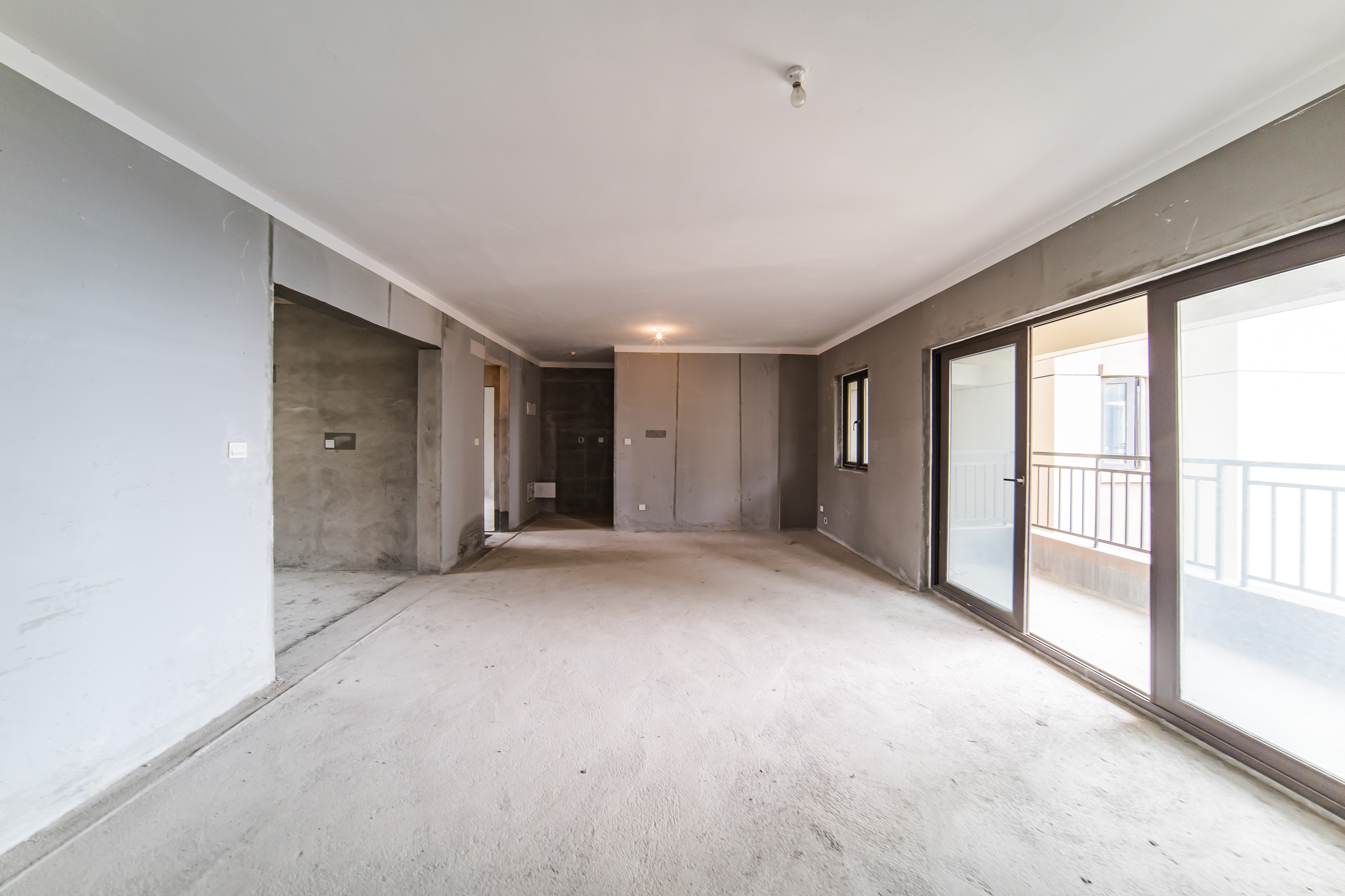 蓝光雍锦半岛  4室2厅2卫   145.00万客厅