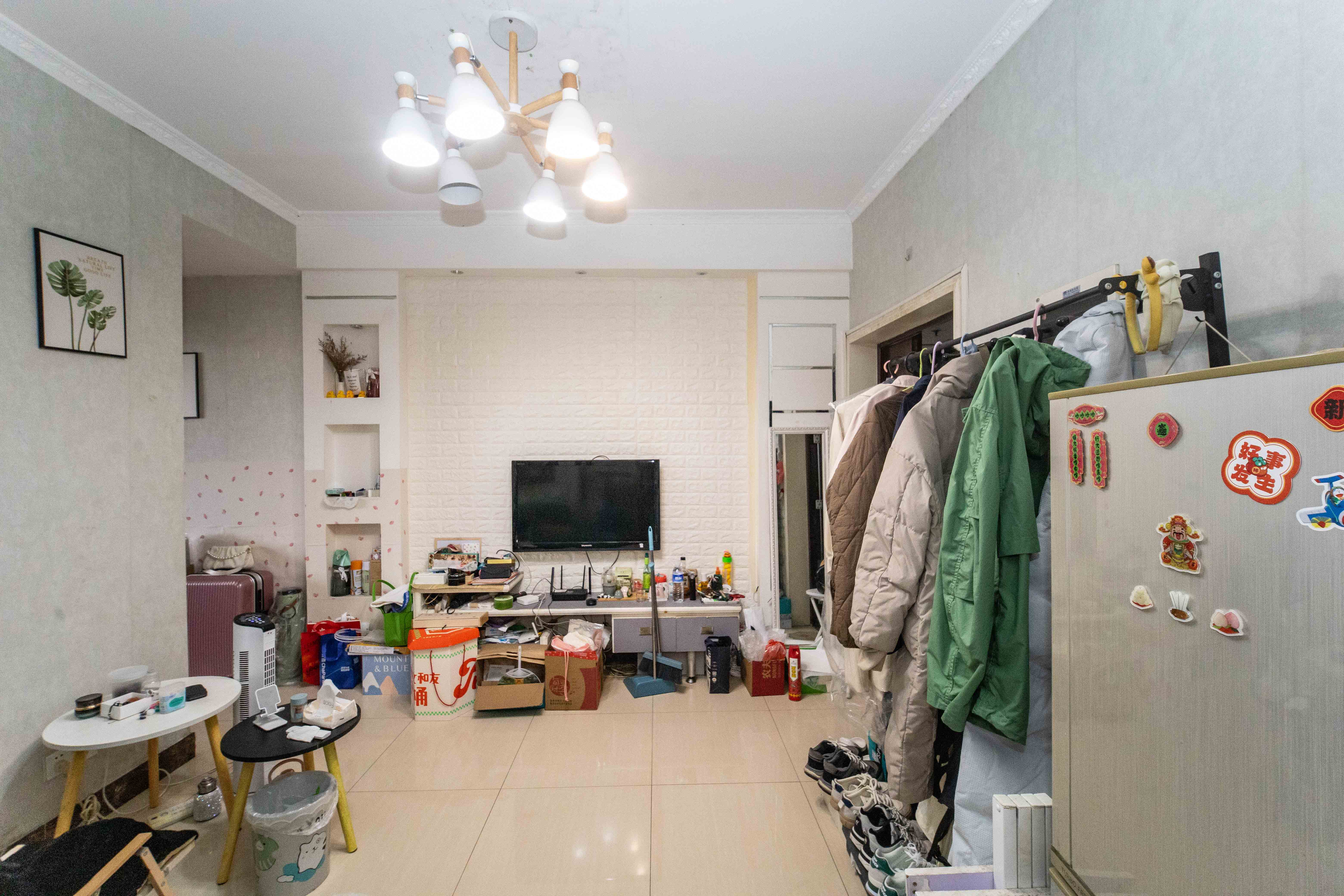 上东辛顿公寓  1室1厅1卫   45.00万