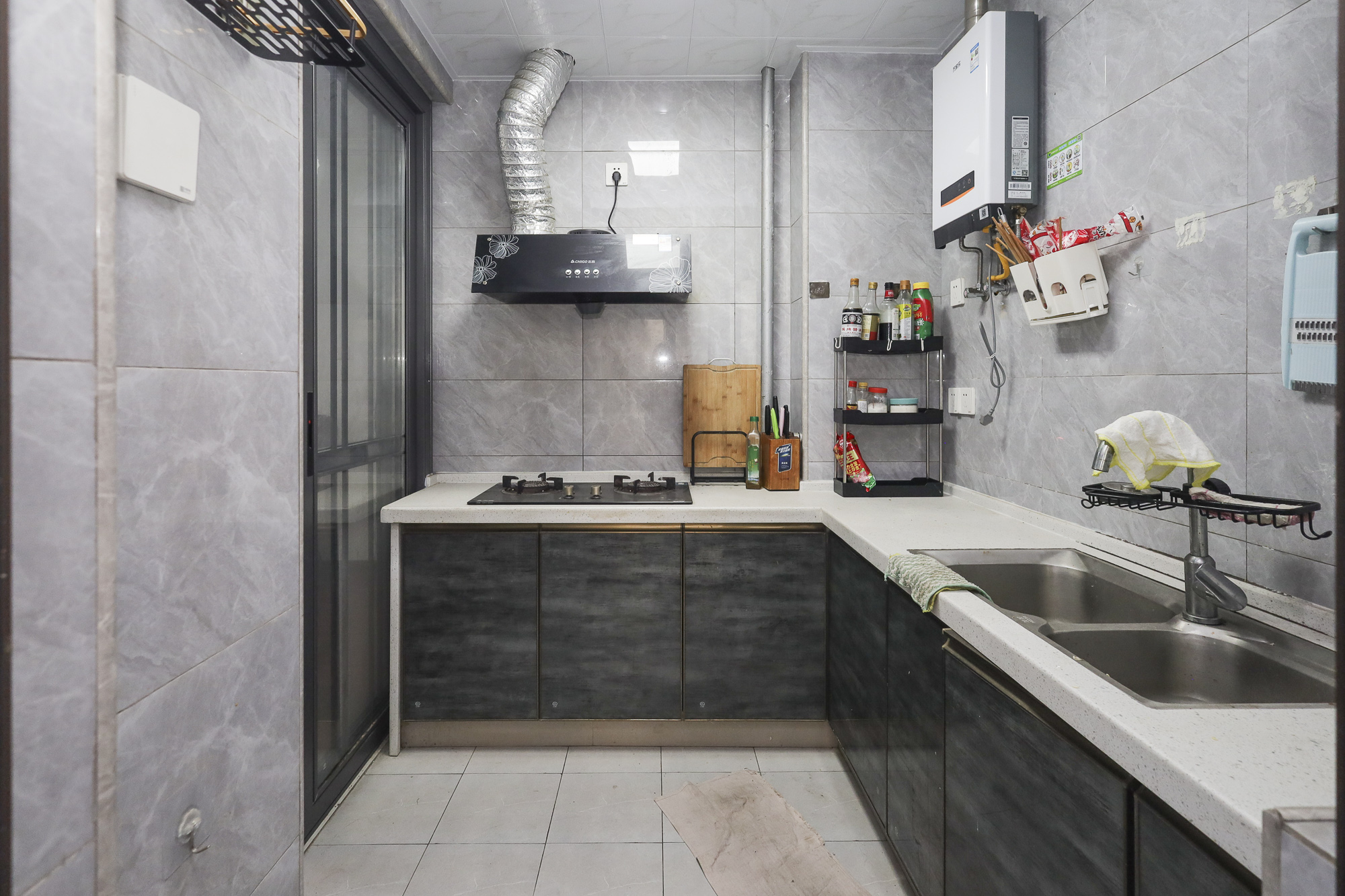 山语城三期  3室2厅2卫    65.0万厨房