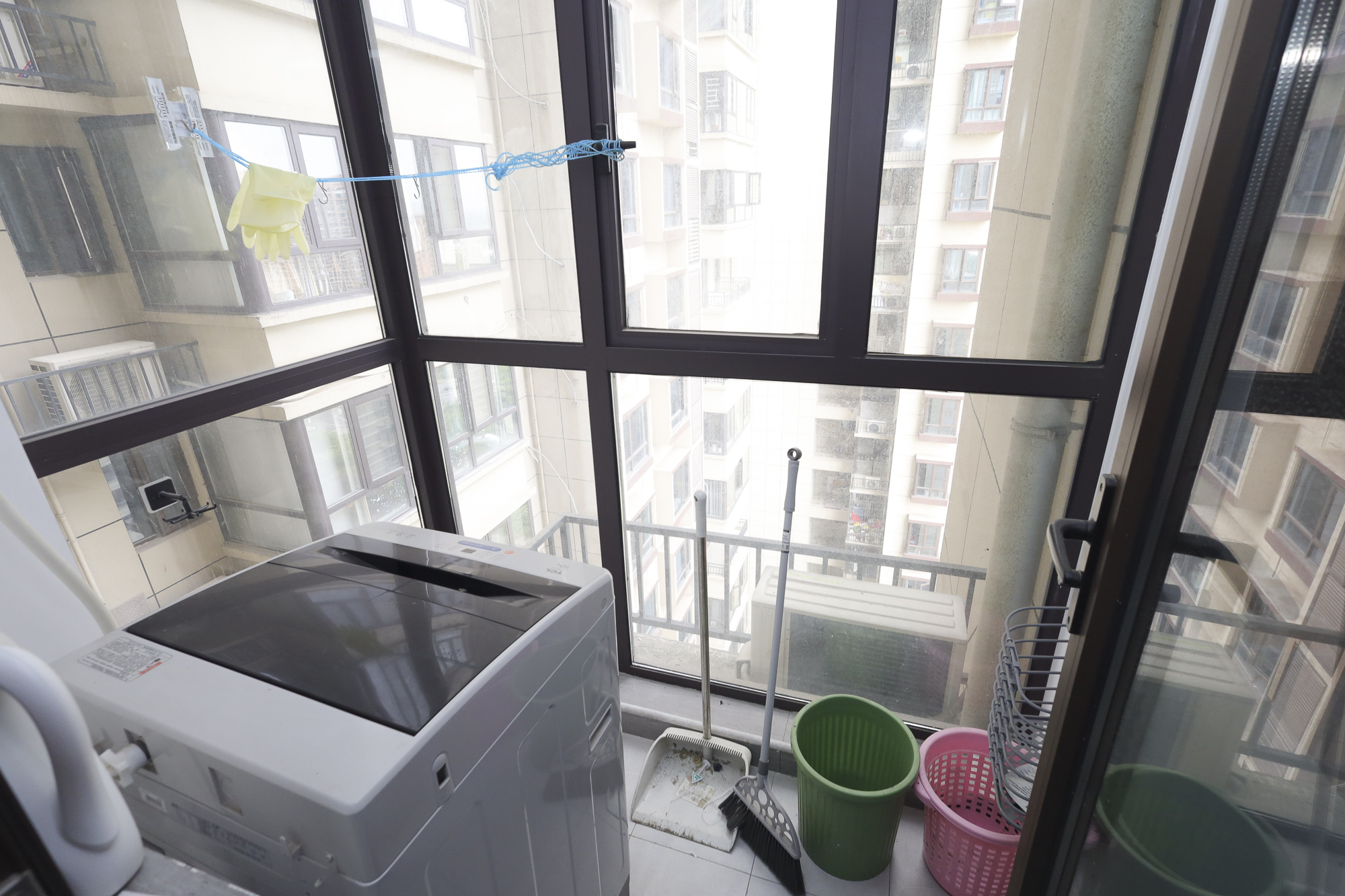 山语城三期  3室2厅2卫    65.0万 山语城三期  3室2厅2卫    65.0万阳台