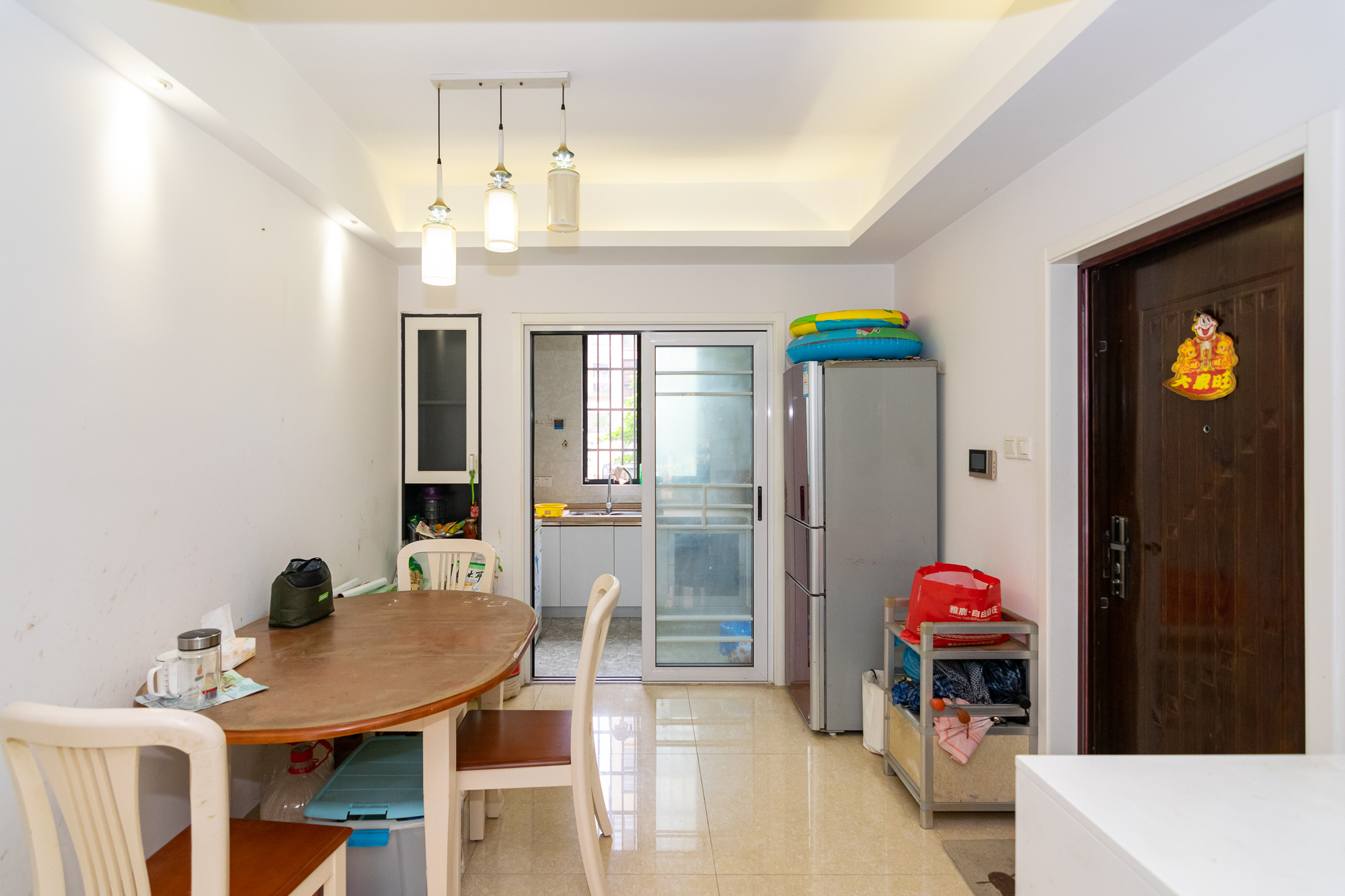 丽景华庭 3室2厅1卫 80.0万 丽景华庭 3室2厅1卫 80.0万客厅