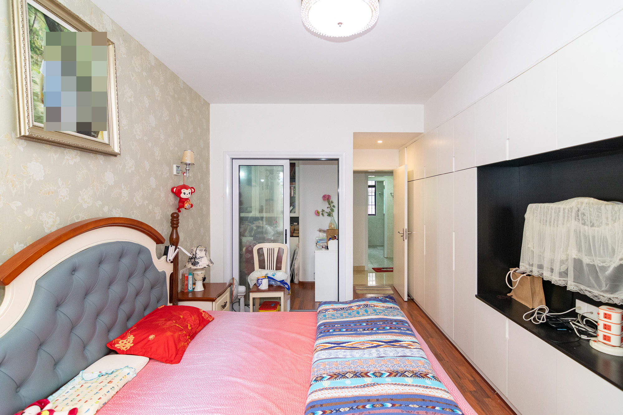 丽景华庭 3室2厅1卫 80.0万 丽景华庭 3室2厅1卫 80.0万卧室