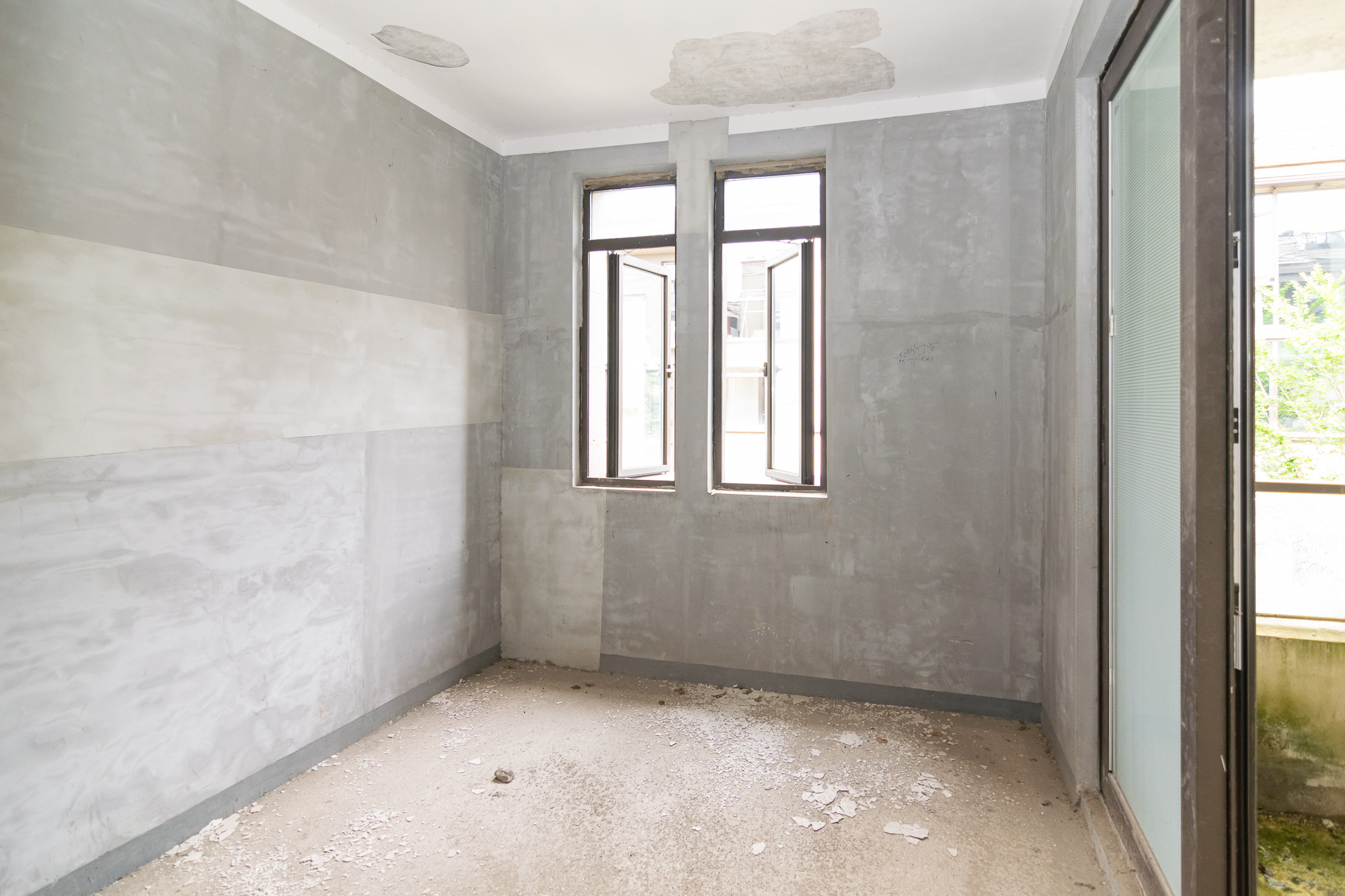 华润桃源里 5室3厅1卫 200.0万 华润桃源里 5室3厅1卫 200.0万卧室