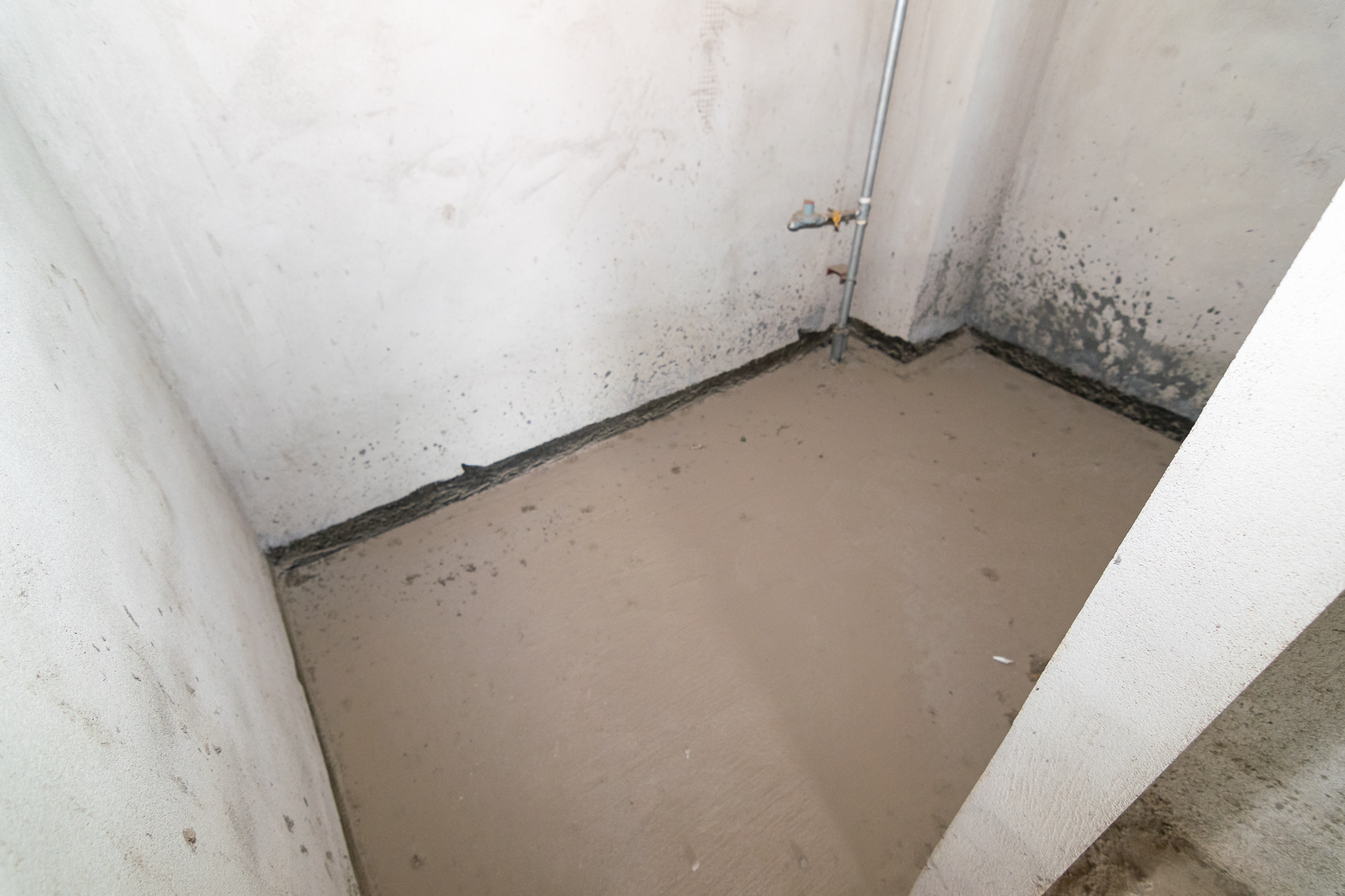 联诚现代城  3室2厅1卫    52.0万 联诚现代城  3室2厅1卫    52.0万厨房