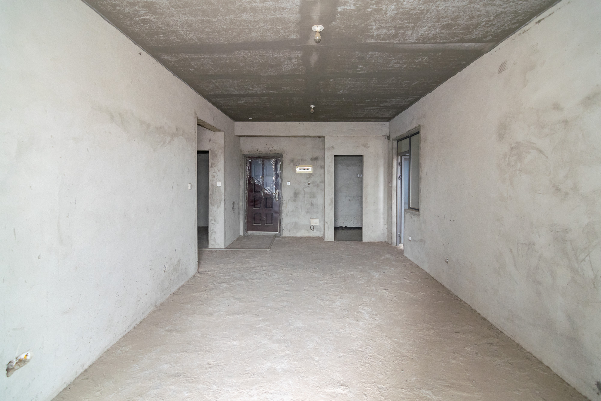 联诚现代城  3室2厅1卫    52.0万 联诚现代城  3室2厅1卫    52.0万客厅