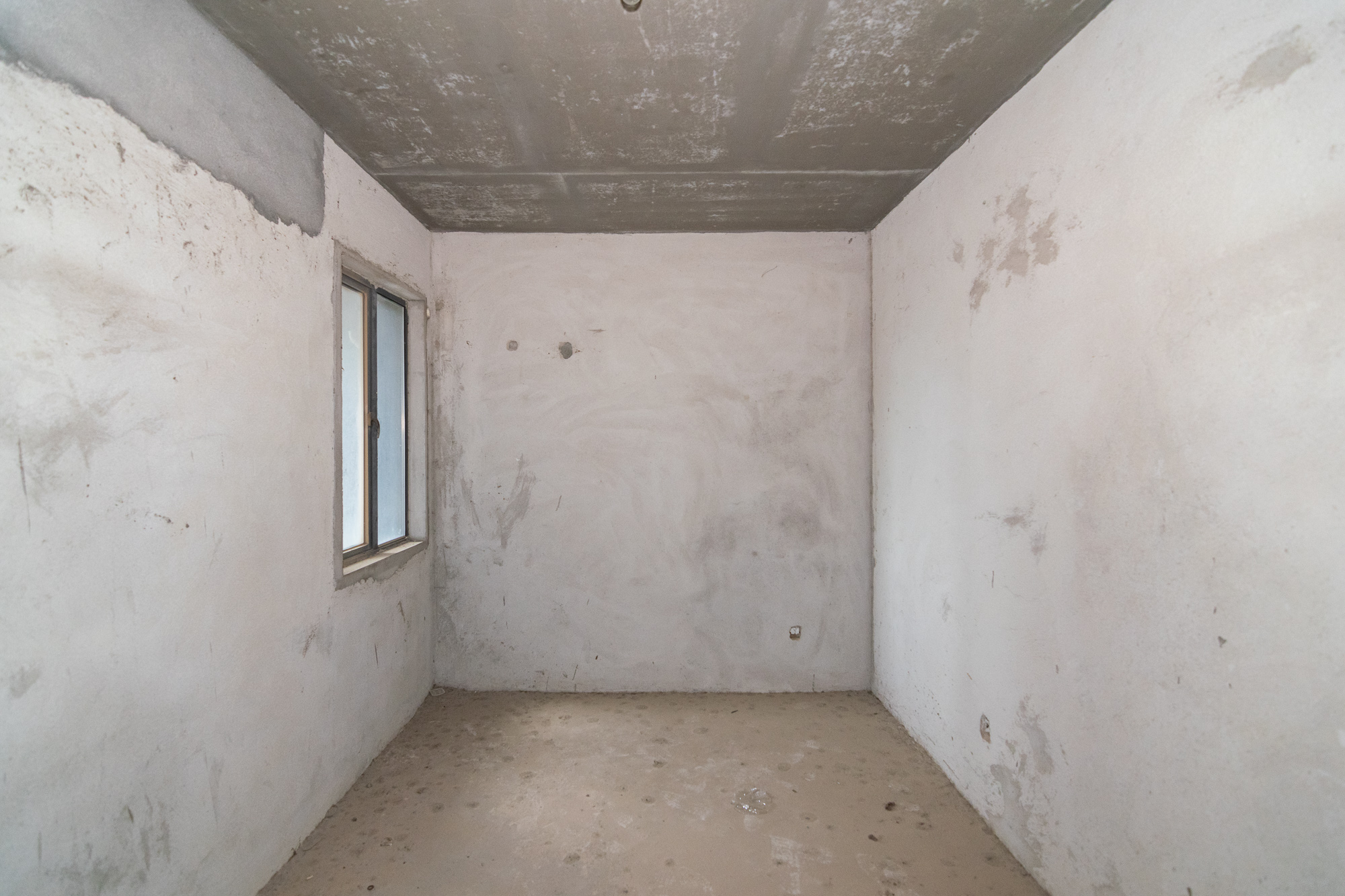 联诚现代城  3室2厅1卫    52.0万 联诚现代城  3室2厅1卫    52.0万卧室