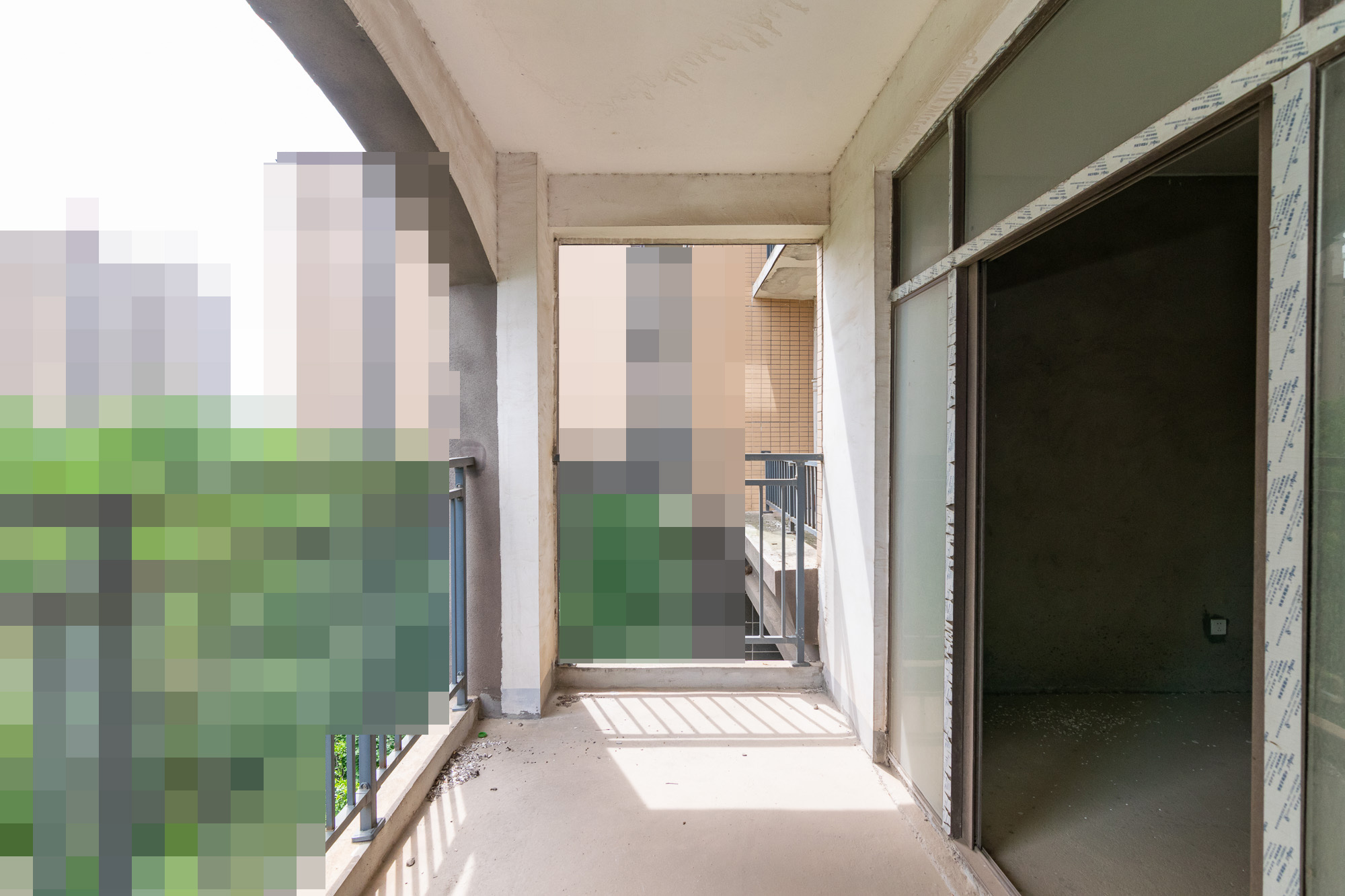 高域自然城 4室2厅2卫 65.0万 高域自然城 4室2厅2卫 65.0万阳台