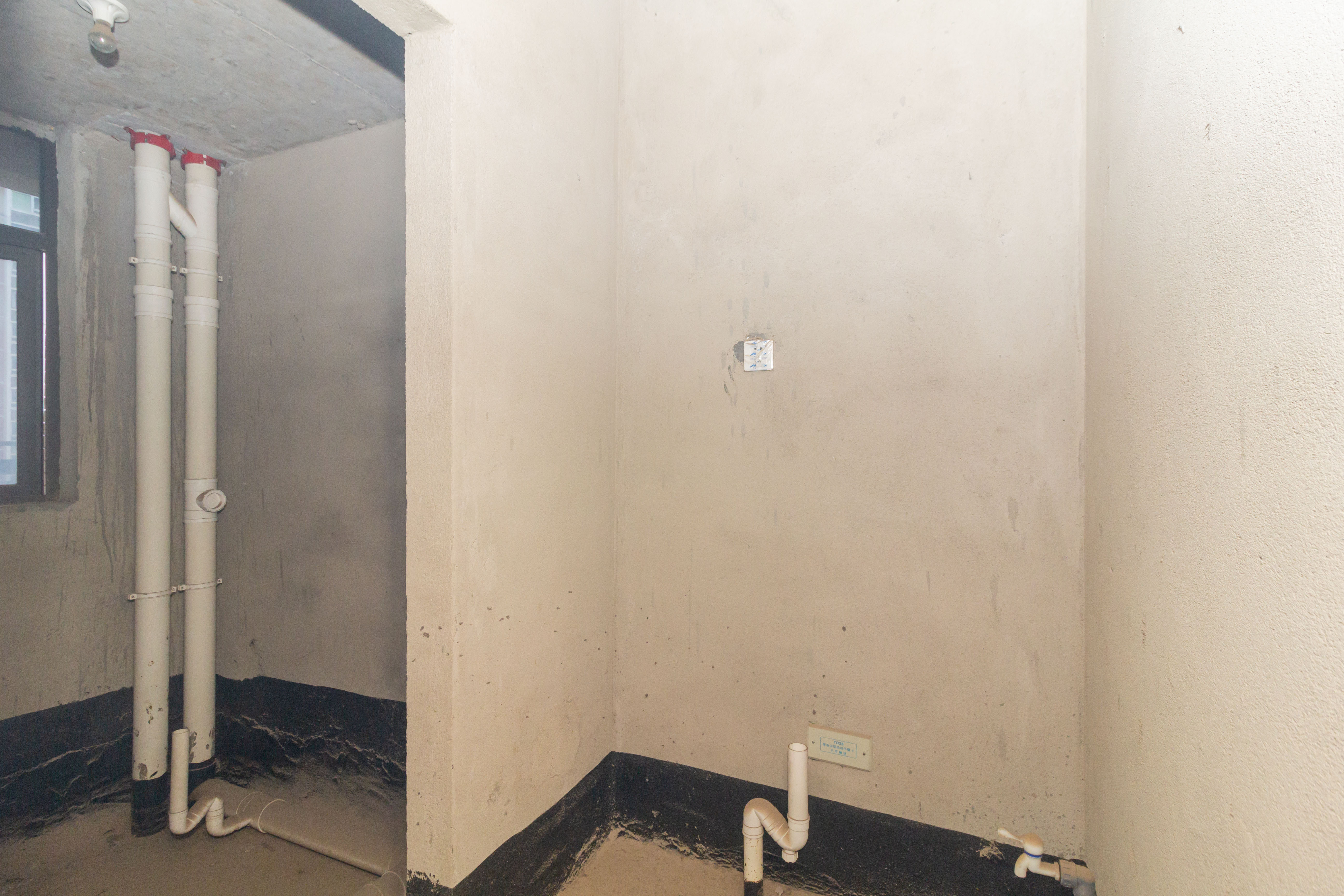 盛隆佳园 5室2厅3卫 168.0万 盛隆佳园 5室2厅3卫 168.0万卫生间