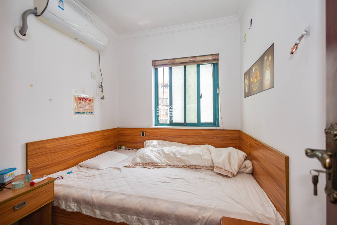 蝴蝶谷  2室2厅1卫    51.0万 蝴蝶谷  2室2厅1卫    51.0万卧室