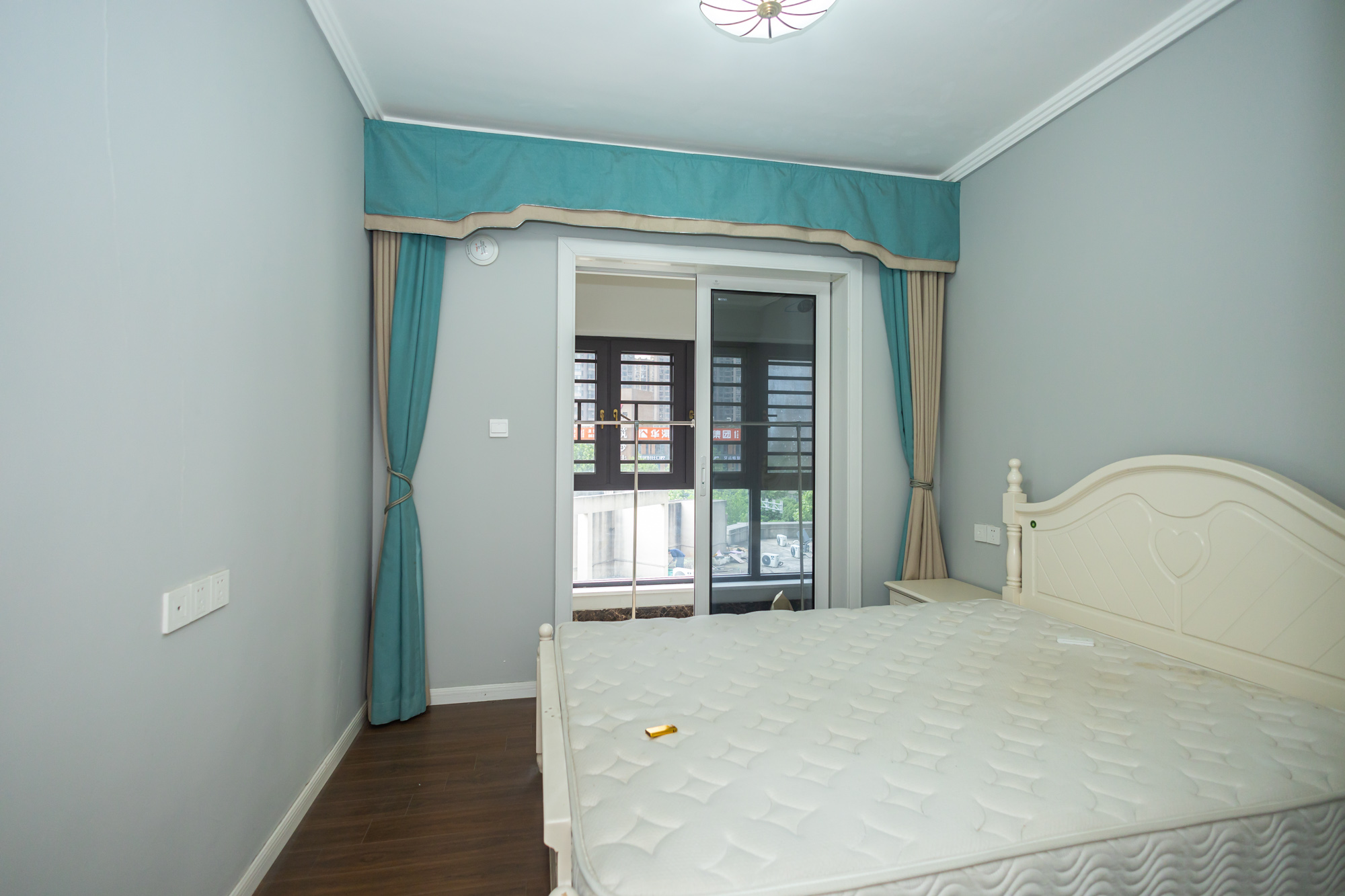 碧桂园中央花园  4室2厅2卫    126.8万 碧桂园中央花园  4室2厅2卫    126.8万卧室