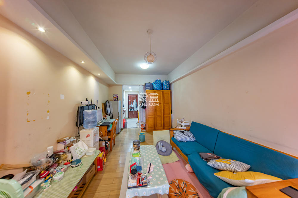 米兰春天  1室1厅1卫    20.0万