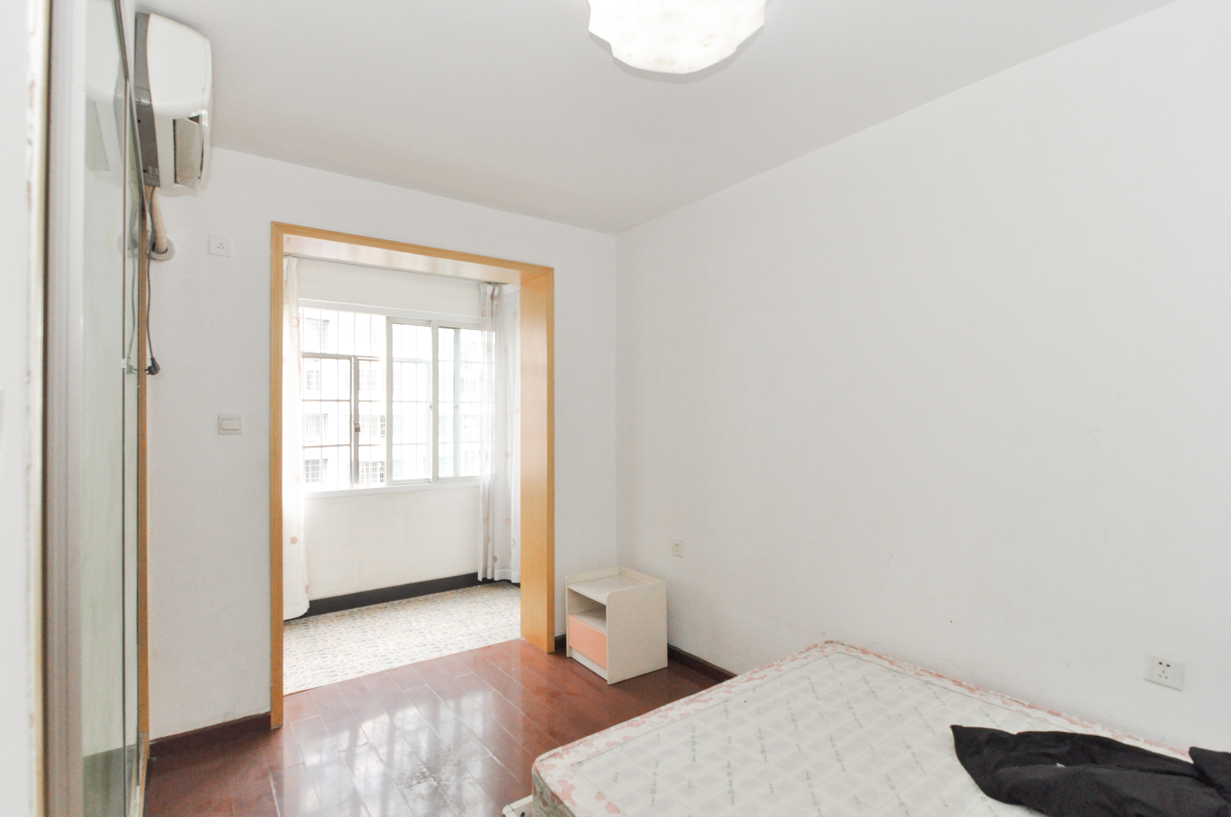 玛依拉山庄  3室2厅2卫    112.0万 玛依拉山庄  3室2厅2卫    112.0万其他