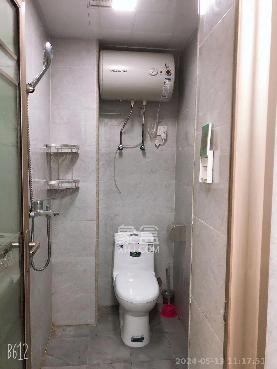 水岸天际(一期、二期) 0室0厅0卫 1550.00元/月 水岸天际(一期、二期) 0室0厅0卫 1550.00元/月室内图