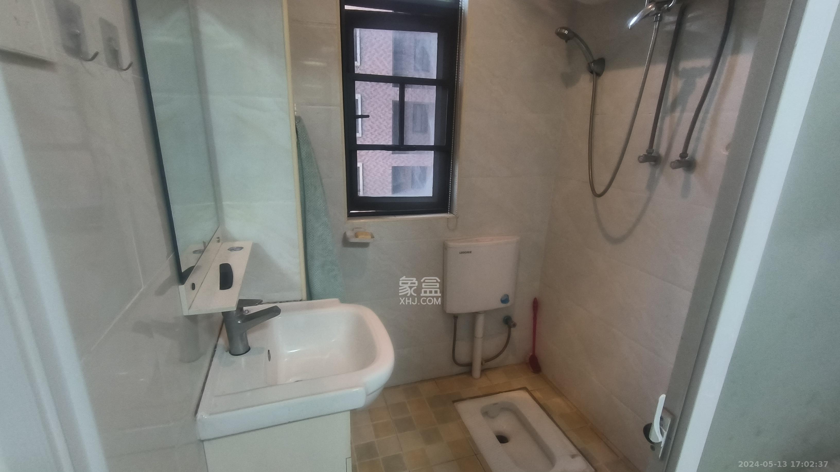 康桥长郡  3室2厅2卫   2100.00元/月室内图