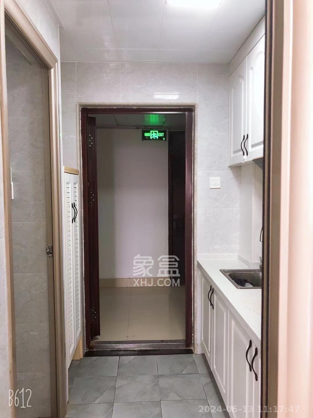 水岸天际(一期、二期) 0室0厅0卫 1550.00元/月 水岸天际(一期、二期) 0室0厅0卫 1550.00元/月室内图