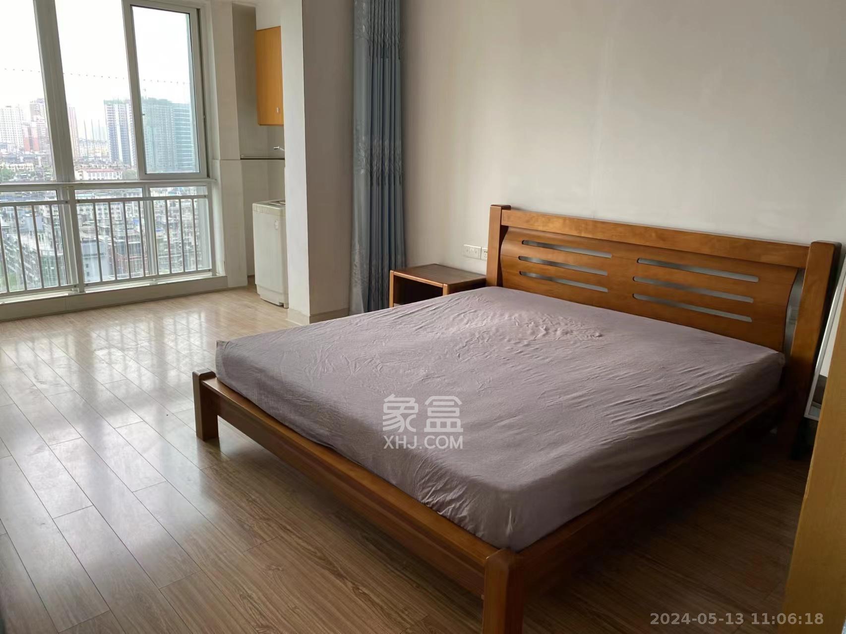 天心华庭  1室1厅1卫   2300.00元/月室内图