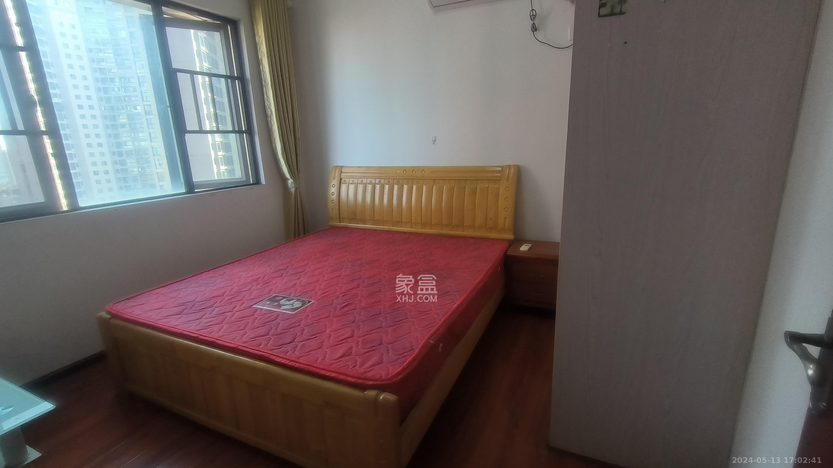 康桥长郡  3室2厅2卫   2100.00元/月室内图