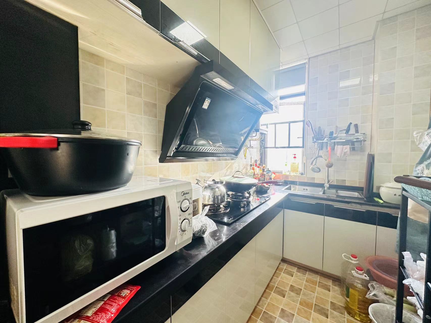 中泰财富湘江 1室1厅1卫 29.8万 中泰财富湘江 1室1厅1卫 29.8万室内图