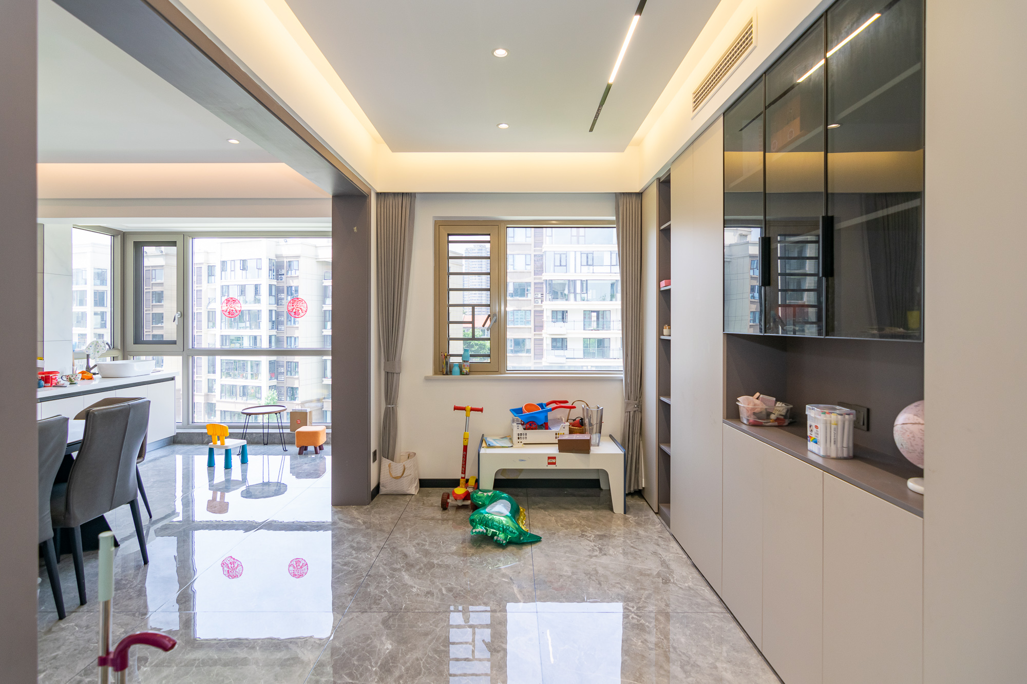 润和谷山郡(悦禧山庄水榭花都)  4室2厅2卫    190.0万 润和谷山郡(悦禧山庄水榭花都)  4室2厅2卫    190.0万卧室