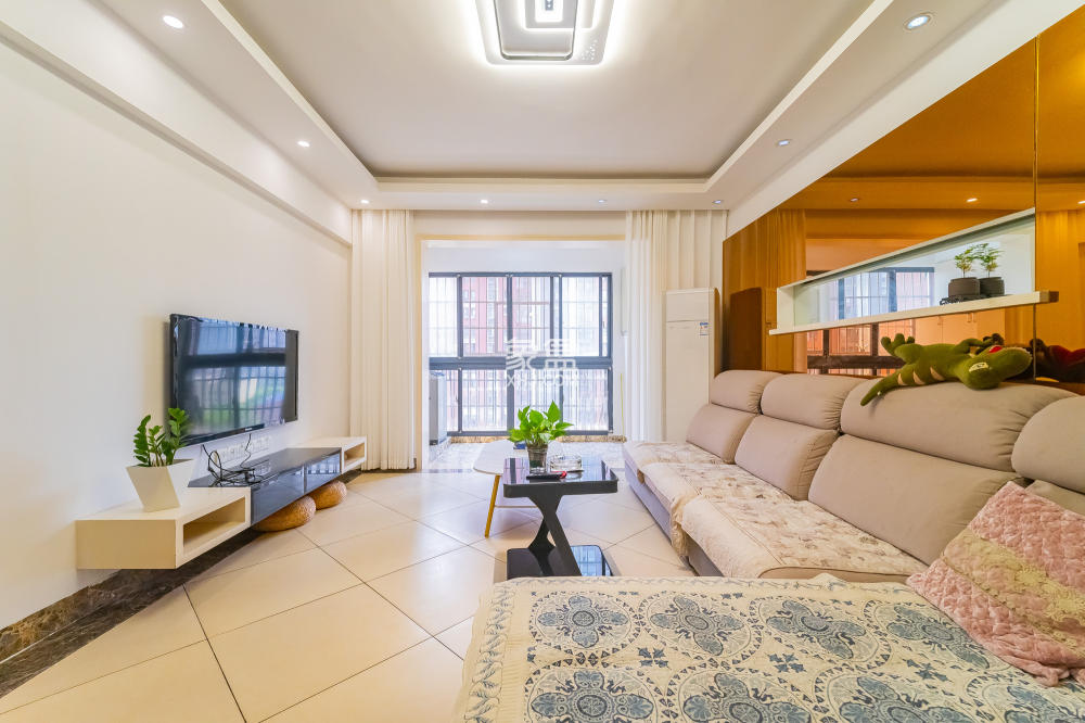 华润凤凰城二期  3室2厅1卫    89.8万