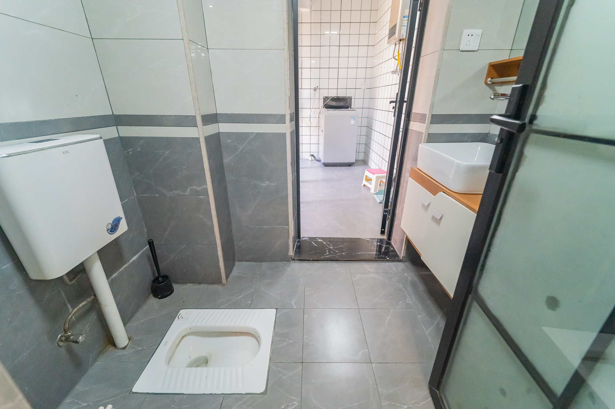 深业喜汇  3室2厅1卫    69.9万 深业喜汇  3室2厅1卫    69.9万卫生间