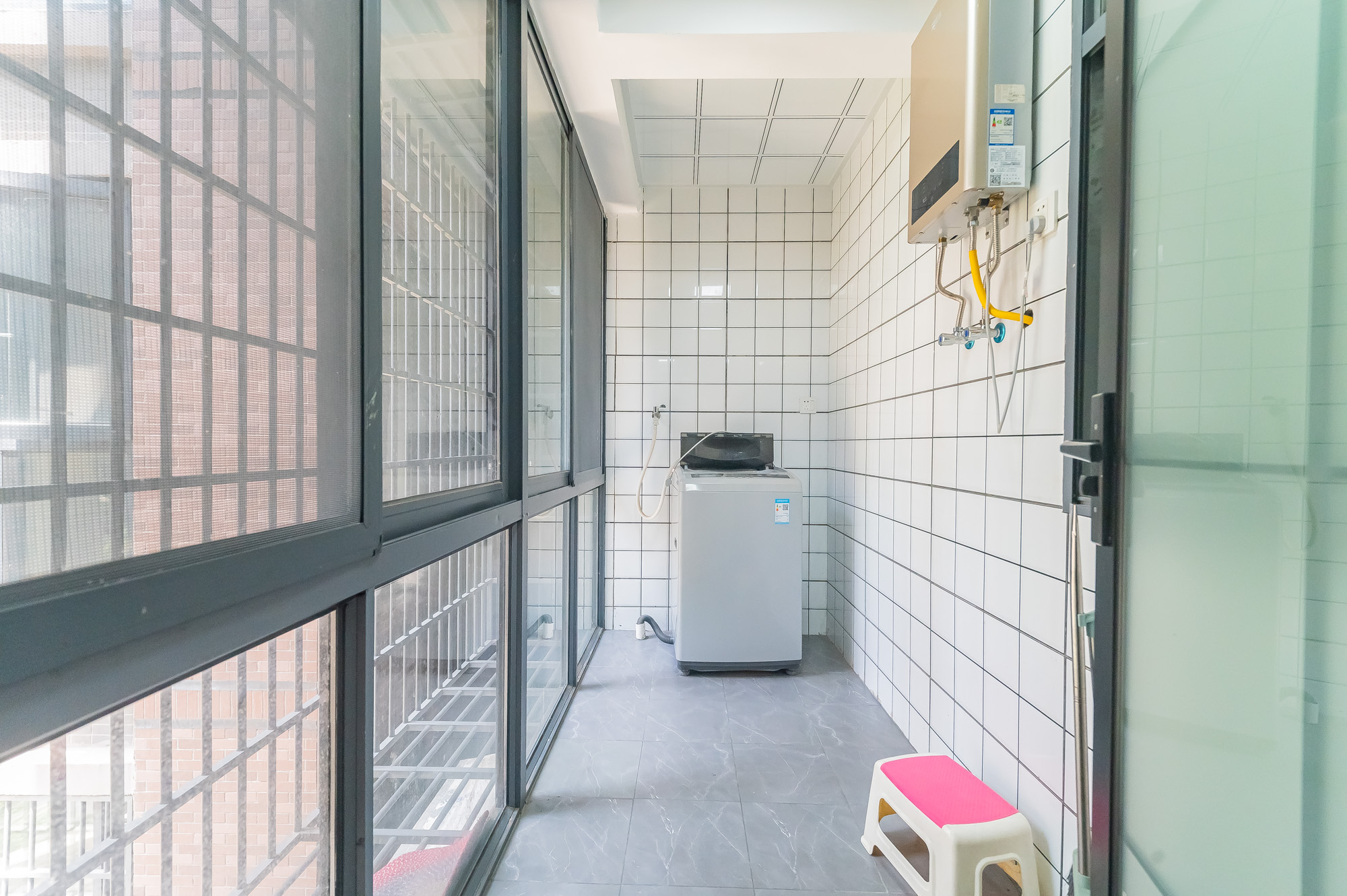 深业喜汇  3室2厅1卫    69.9万 深业喜汇  3室2厅1卫    69.9万阳台