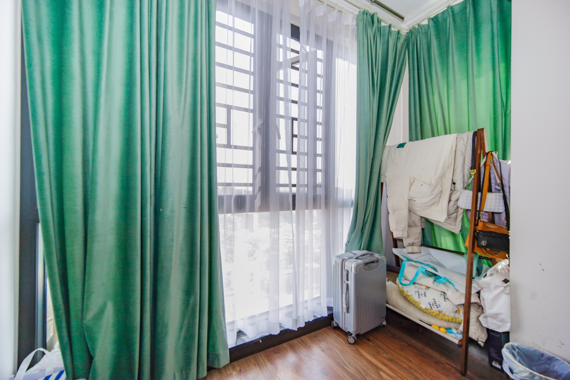 中国铁建18公馆(常青嘉苑)  3室2厅2卫    90.0万 中国铁建18公馆(常青嘉苑)  3室2厅2卫    90.0万阳台