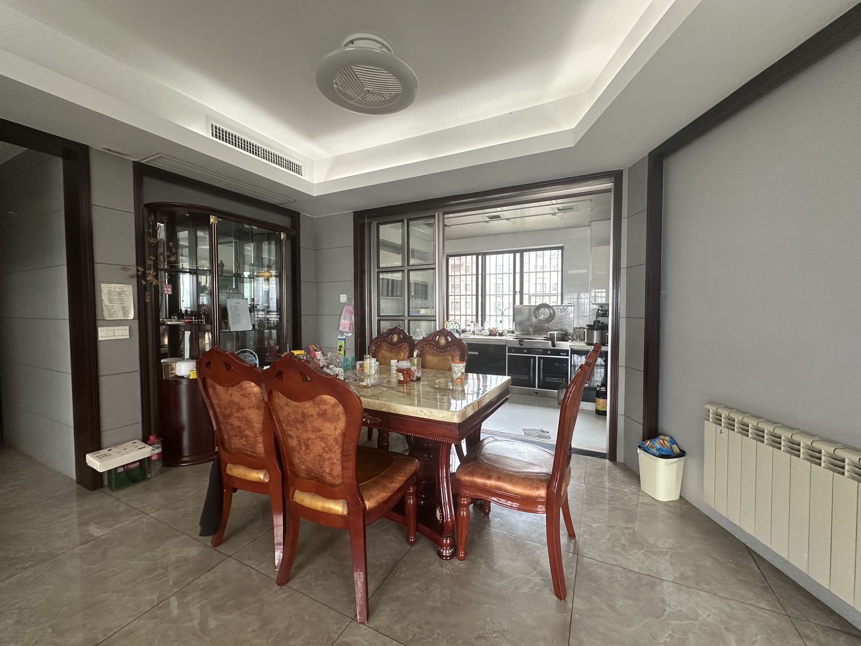 湘银二期世纪花园  4室2厅2卫    89.0万 湘银二期世纪花园  4室2厅2卫    89.0万室内图