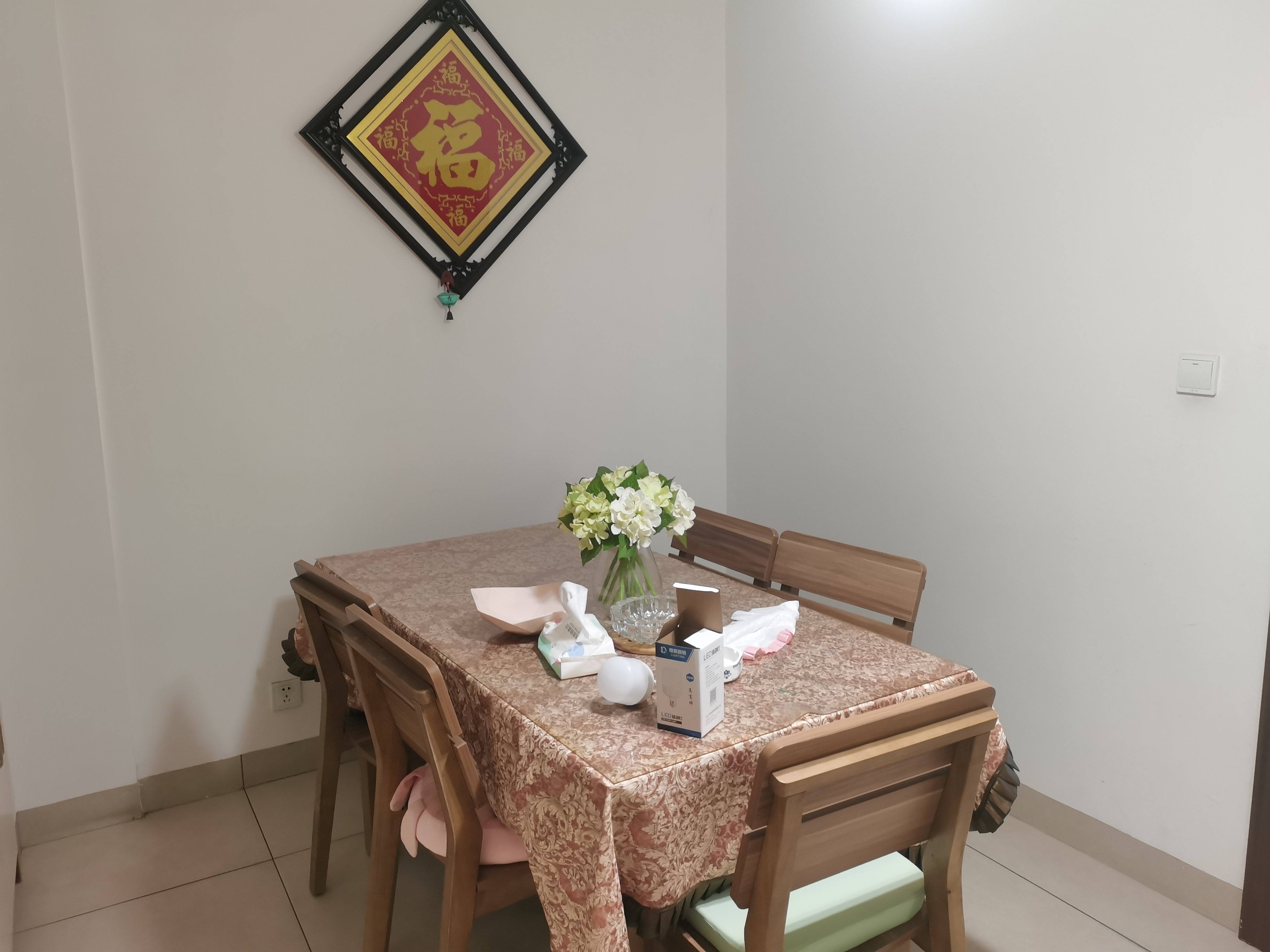 湘竹园  3室2厅1卫    32.8万 湘竹园  3室2厅1卫    32.8万室内图