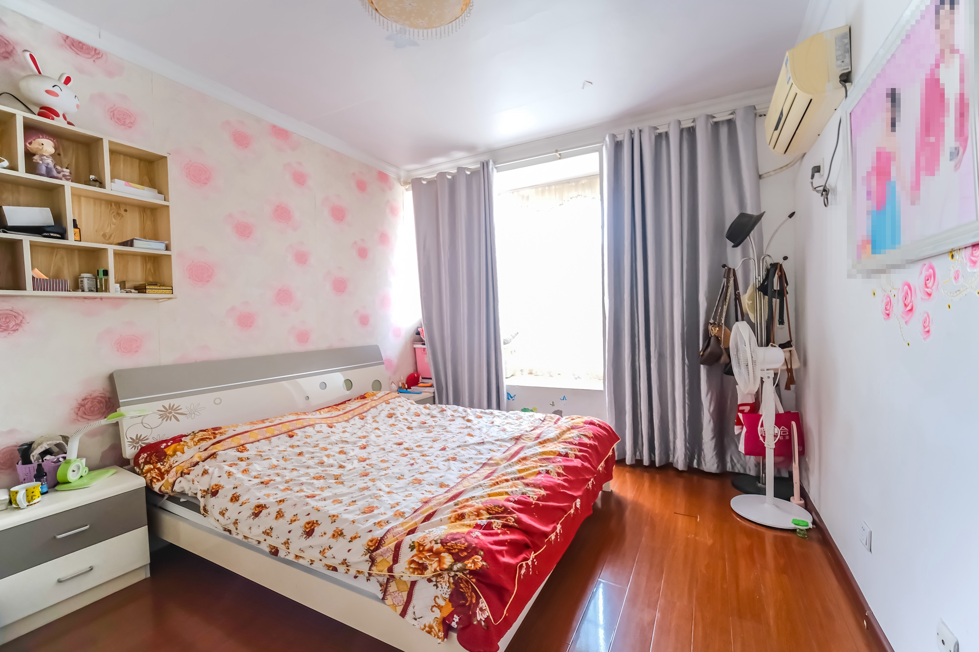 山水湾 2室1厅1卫 52.8万 山水湾 2室1厅1卫 52.8万卧室