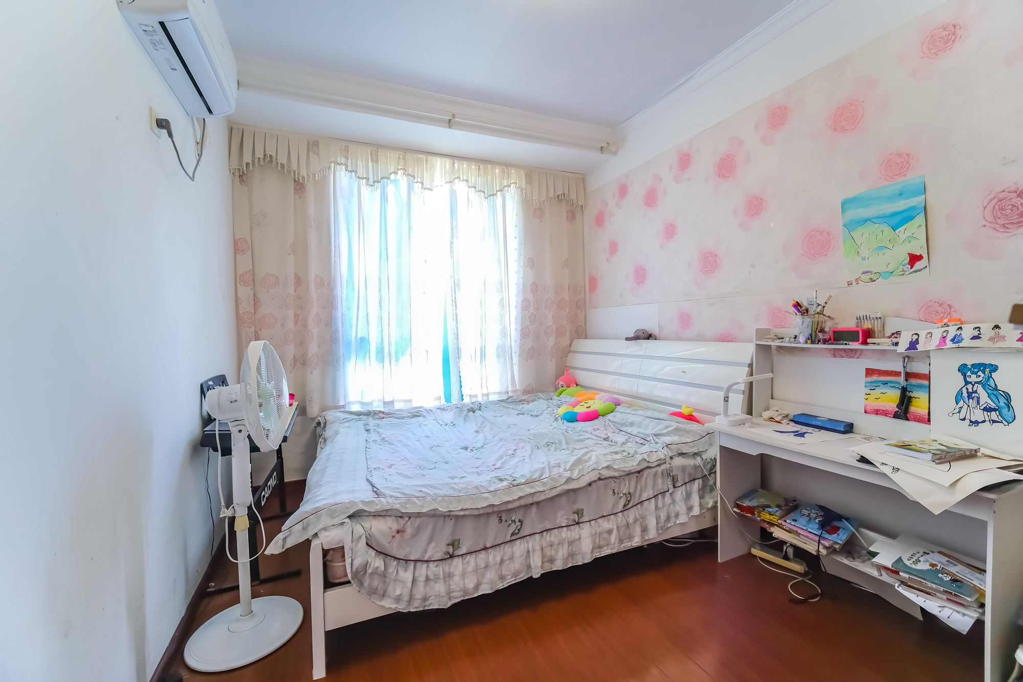 山水湾 2室1厅1卫 52.8万 山水湾 2室1厅1卫 52.8万卧室