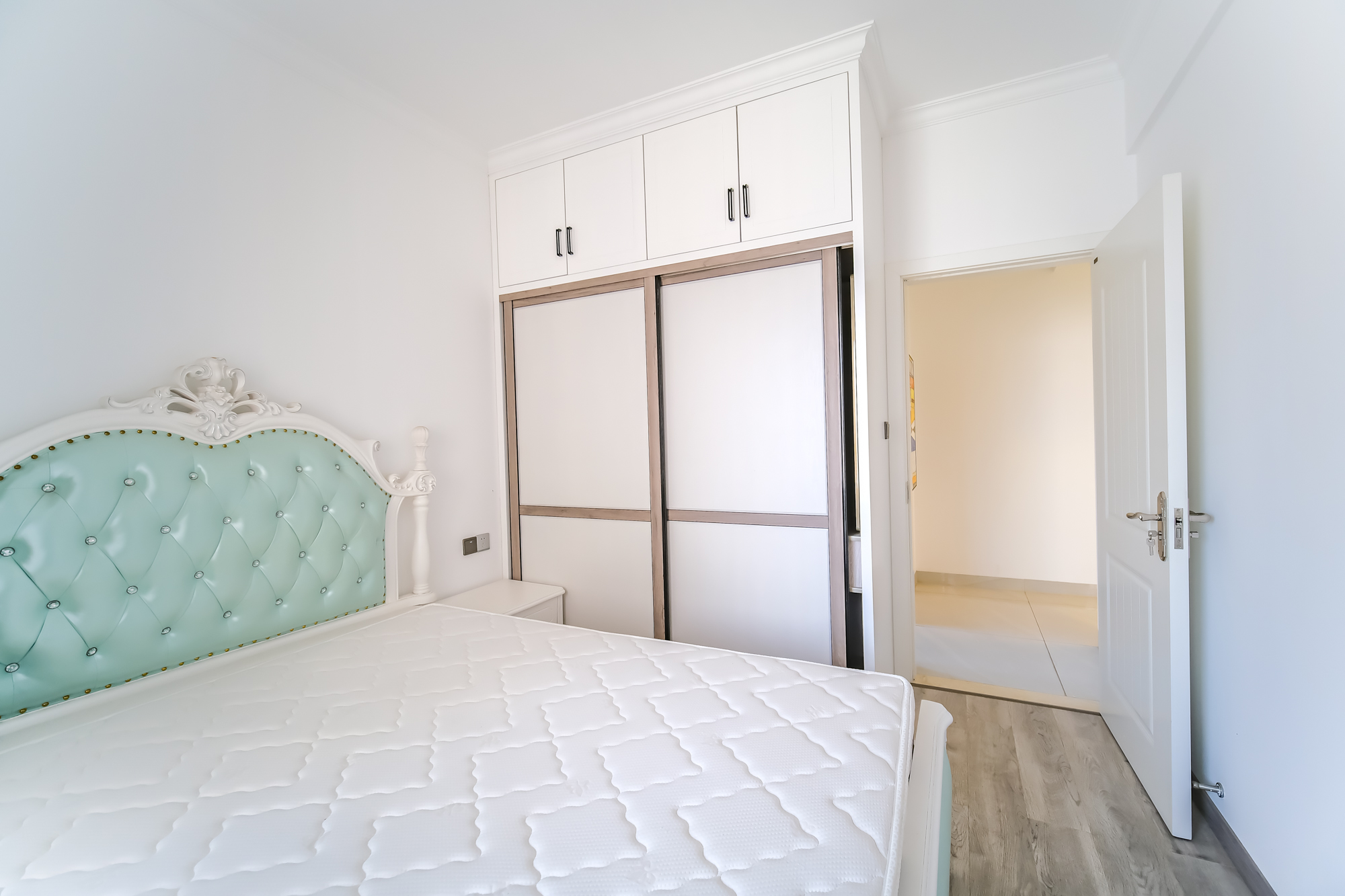 星雅美辰  3室2厅2卫    106.8万 星雅美辰  3室2厅2卫    106.8万卧室