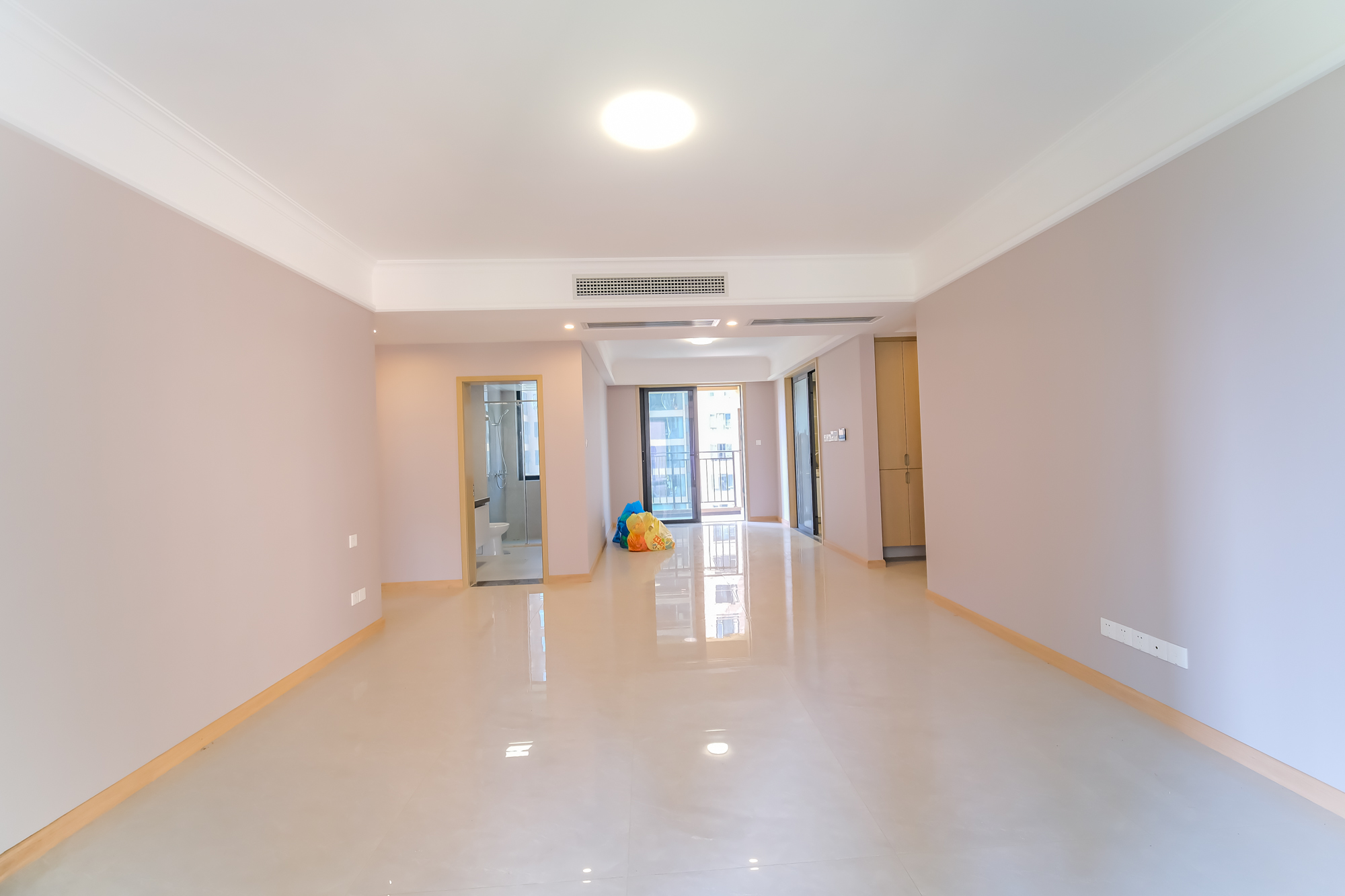 运达锦绣广场  4室2厅2卫    200.0万 运达锦绣广场  4室2厅2卫    200.0万