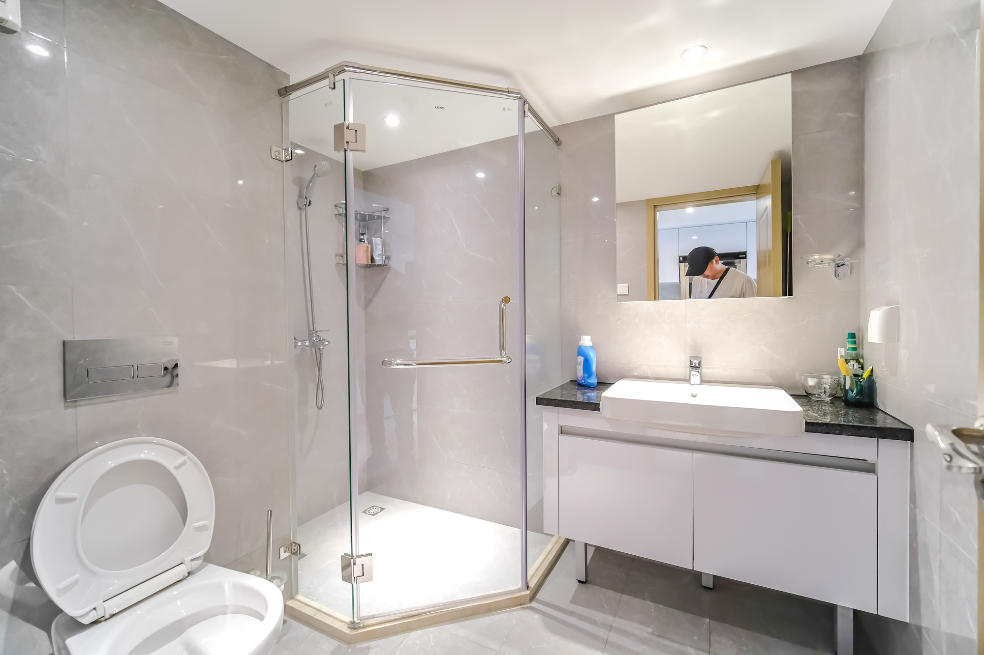 运达锦绣广场 1室1厅1卫 78.0万 运达锦绣广场 1室1厅1卫 78.0万卫生间