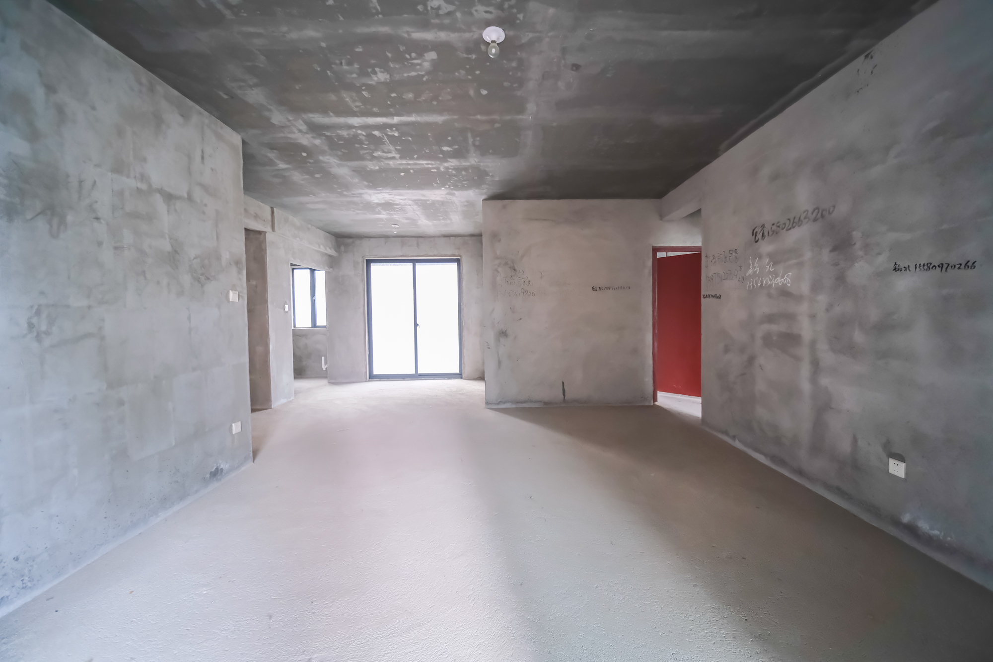 筑梦星园 4室2厅2卫 85.0万 筑梦星园 4室2厅2卫 85.0万客厅