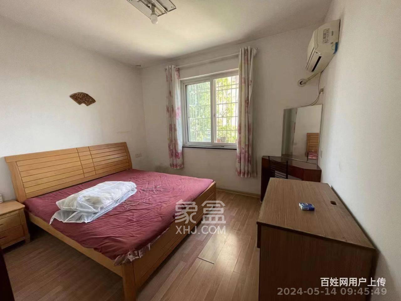 山水英伦  2室2厅1卫   1800.00元/月室内图