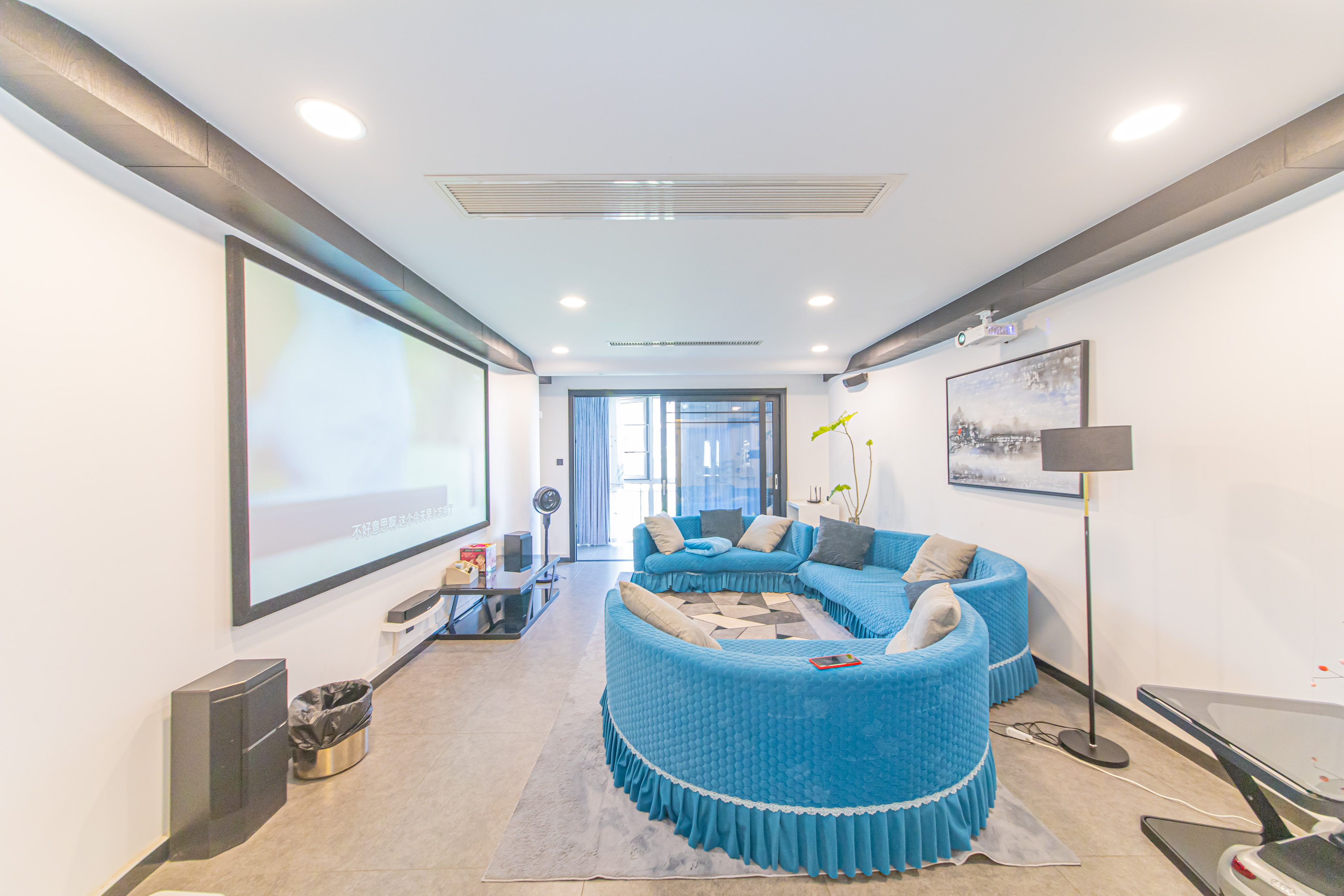 怡和山庄  4室2厅2卫    156.0万 怡和山庄  4室2厅2卫    156.0万客厅