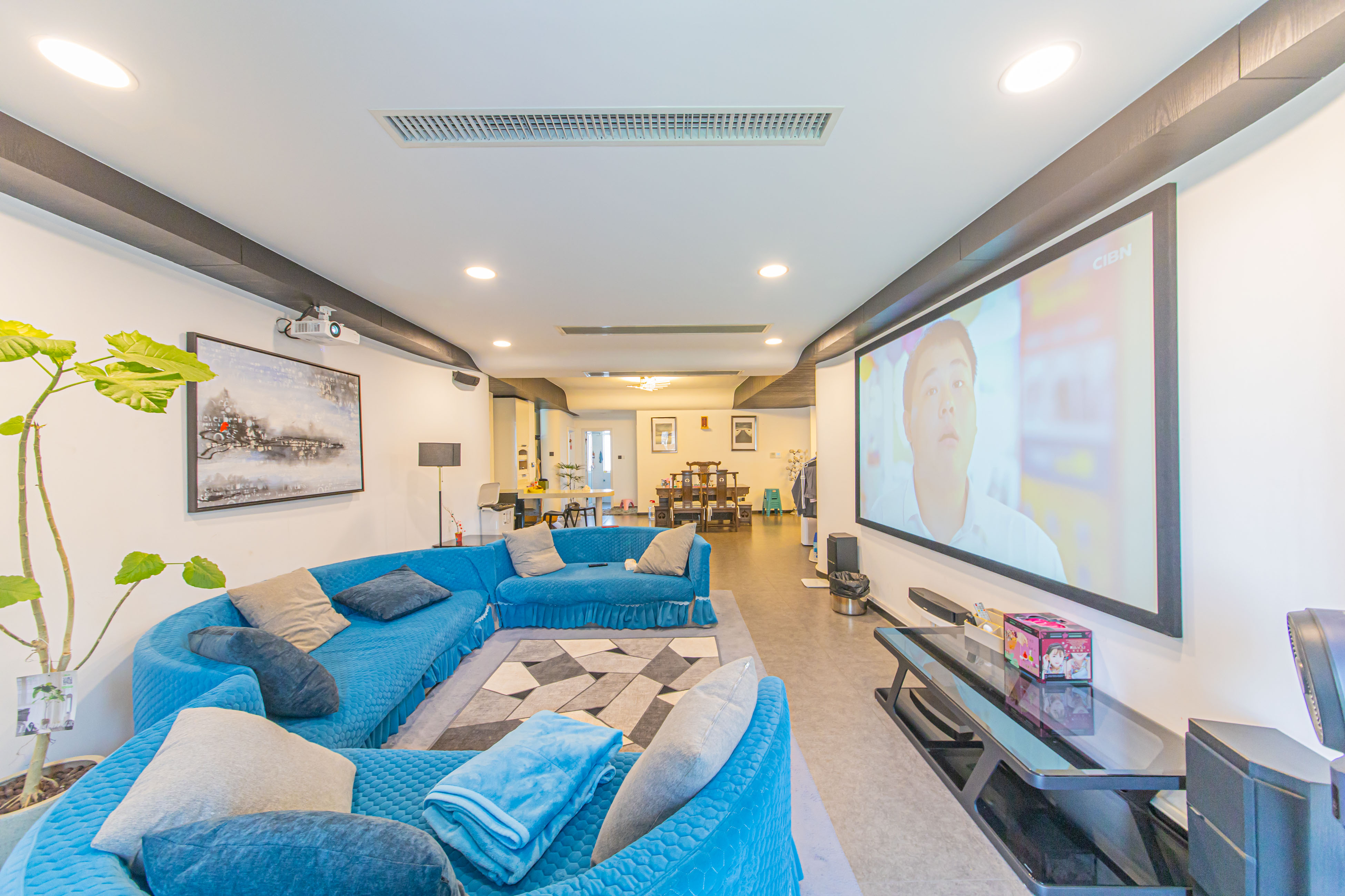 怡和山庄  4室2厅2卫    156.0万 怡和山庄  4室2厅2卫    156.0万客厅