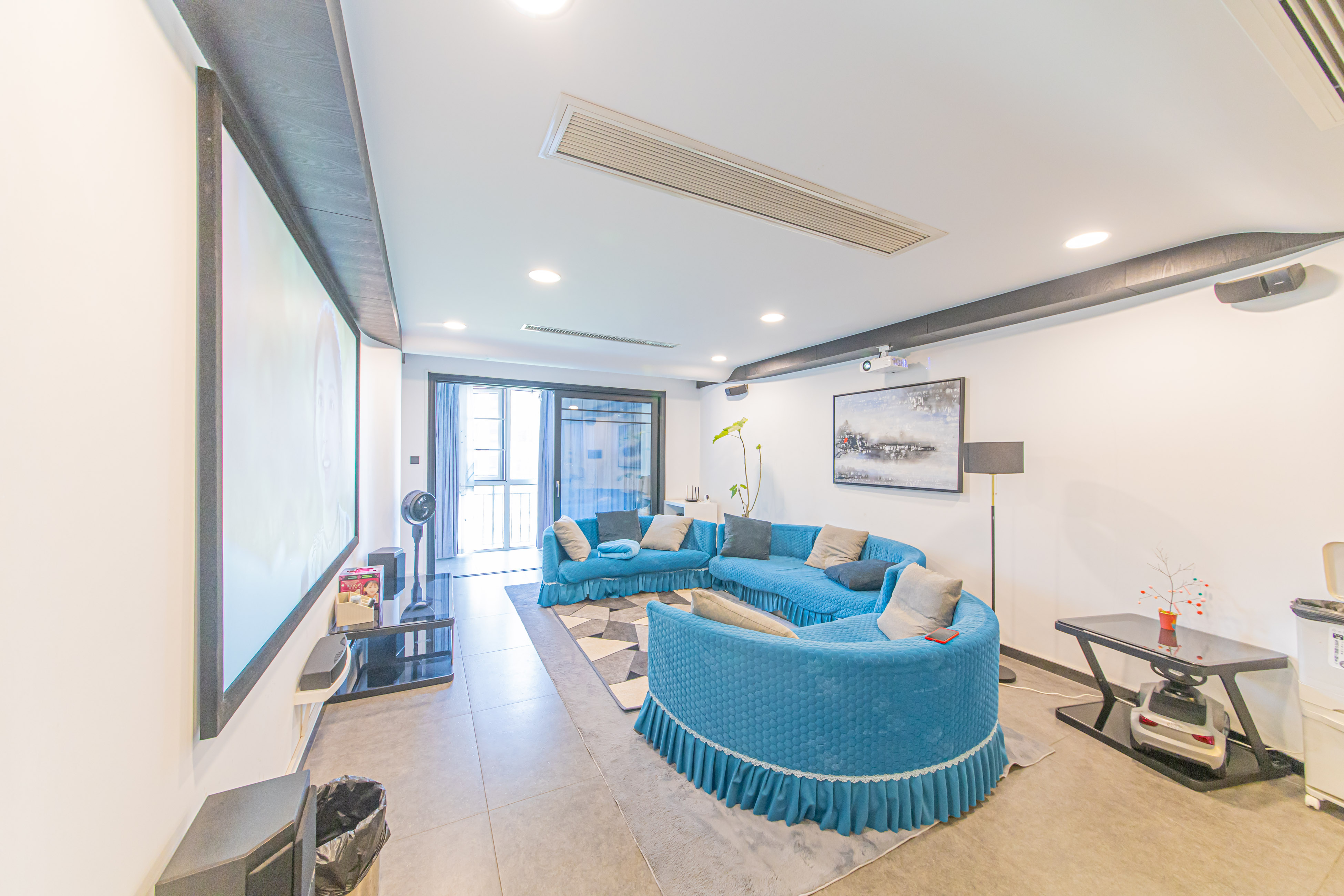 怡和山庄  4室2厅2卫    156.0万 怡和山庄  4室2厅2卫    156.0万客厅