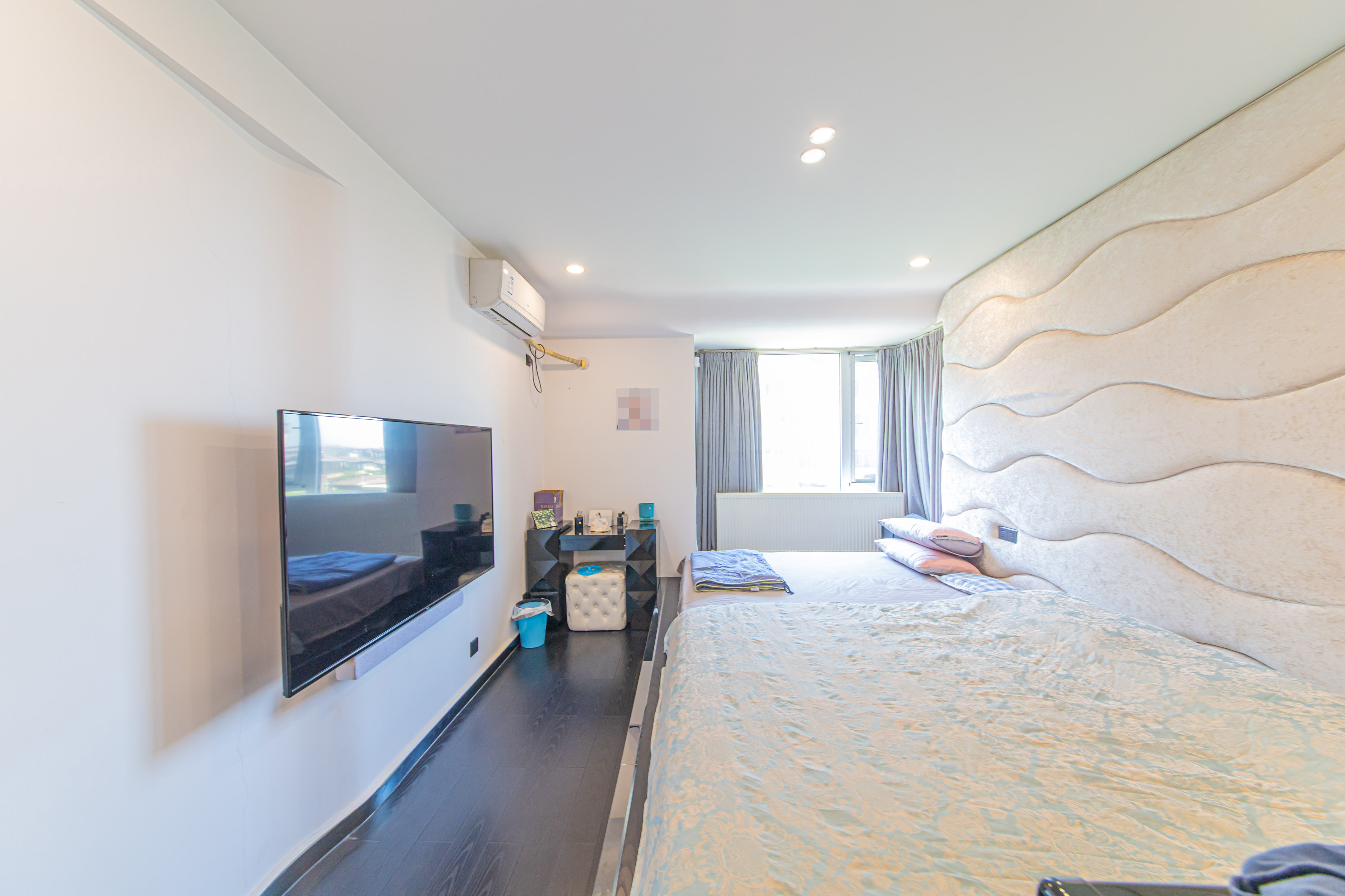 怡和山庄  4室2厅2卫    156.0万 怡和山庄  4室2厅2卫    156.0万卧室