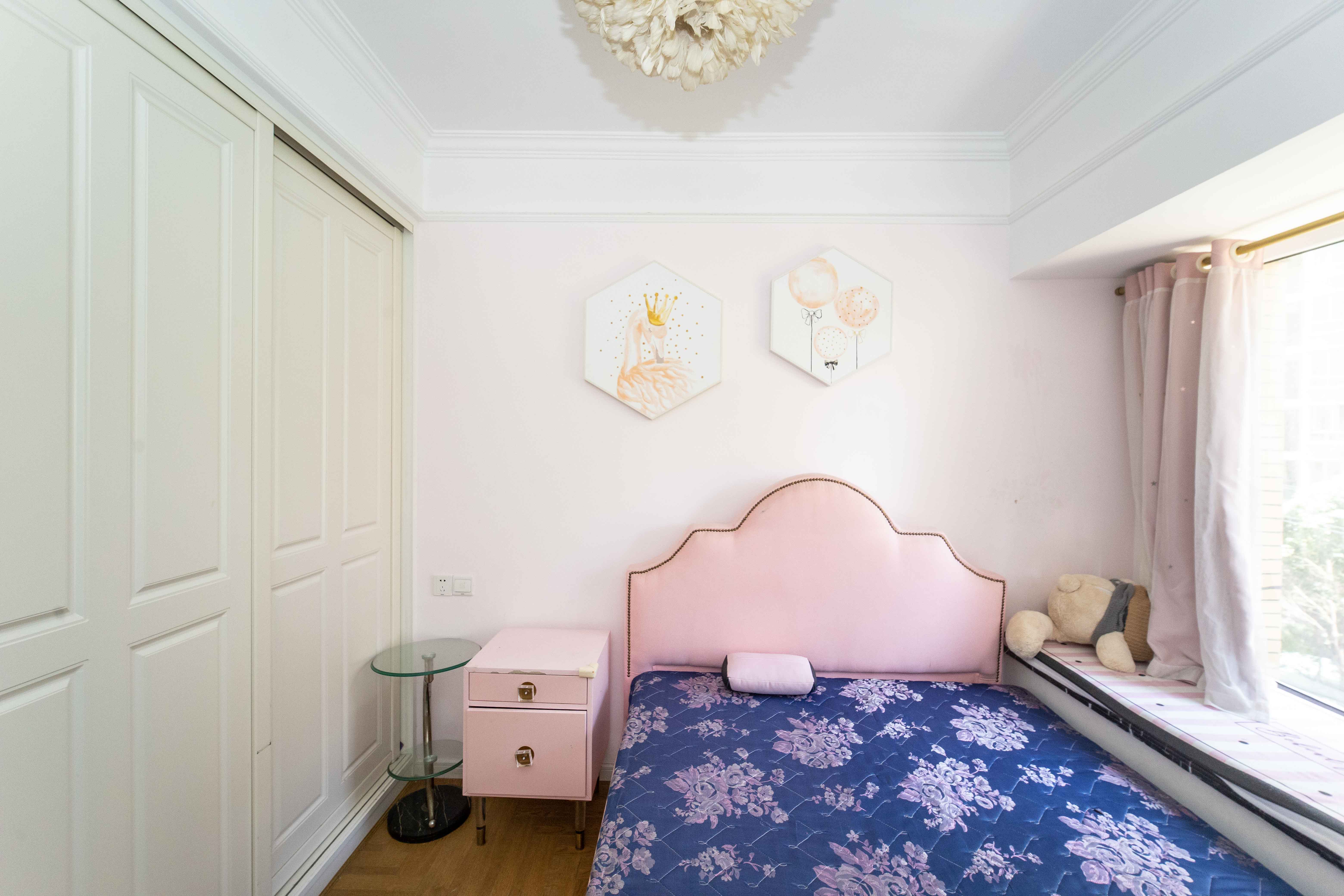 金地格林公馆  3室2厅2卫    130.0万卧室