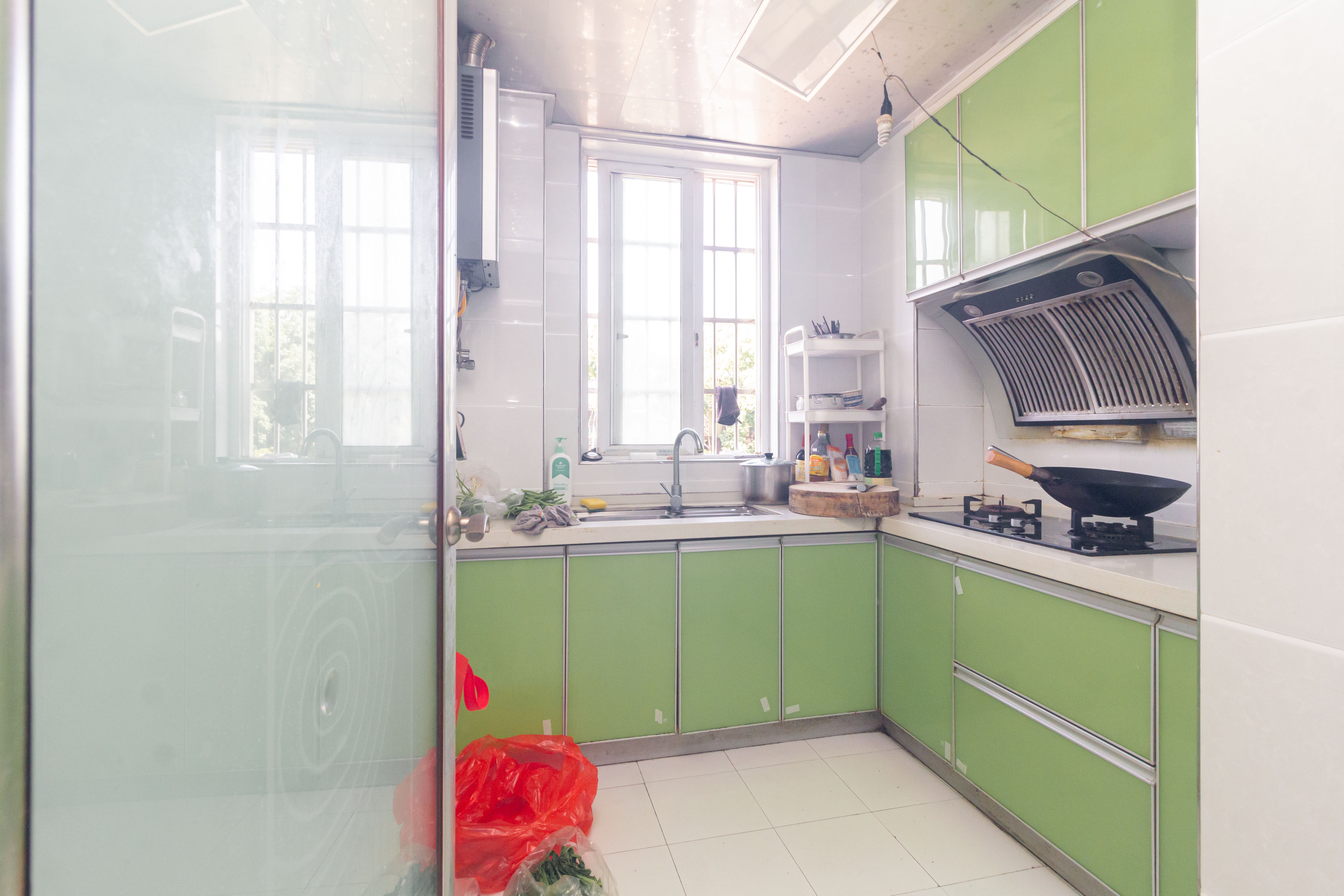 东业苹果社区  3室2厅1卫    49.8万卫生间