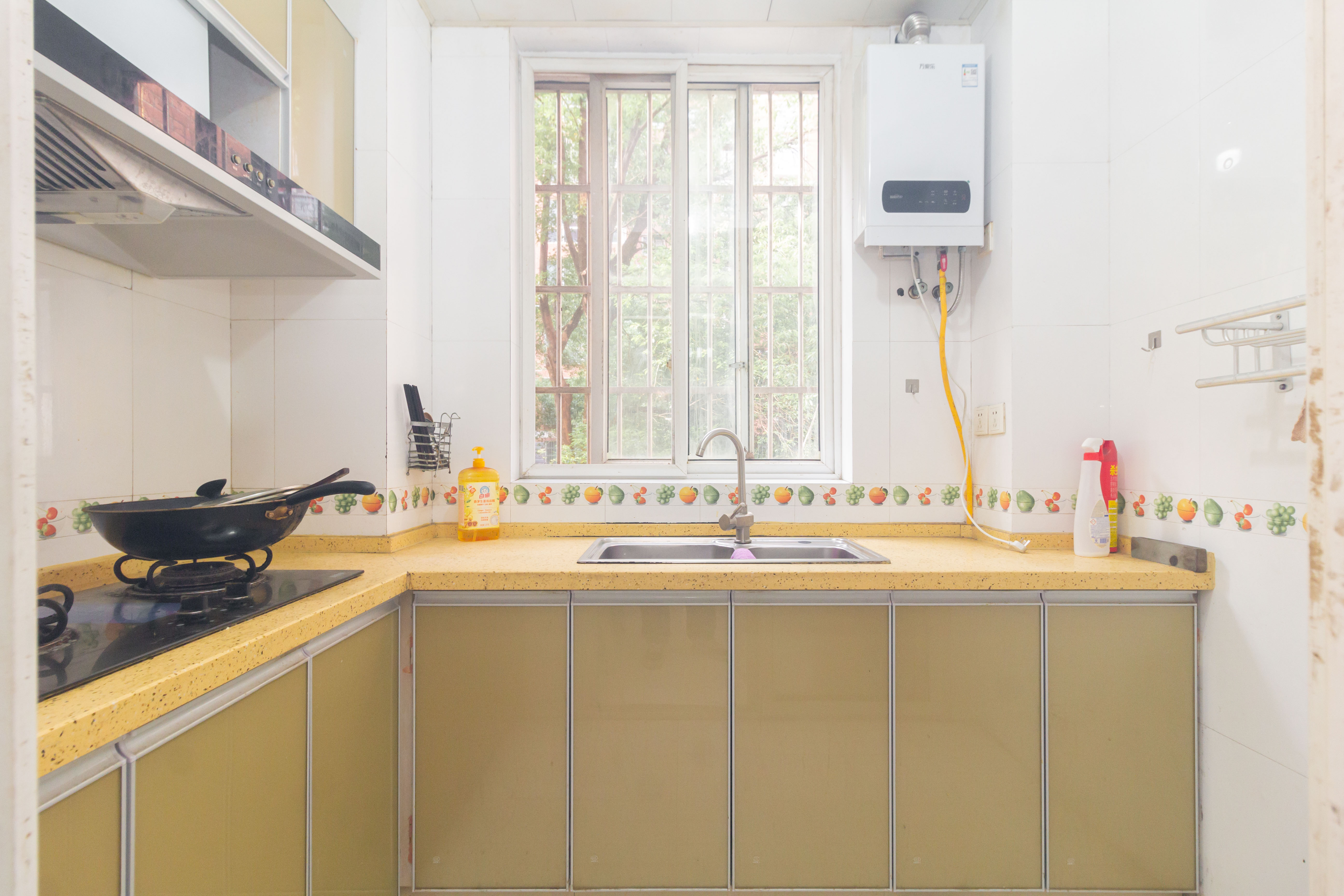 东城名苑 2室2厅1卫 48.8万 东城名苑 2室2厅1卫 48.8万厨房