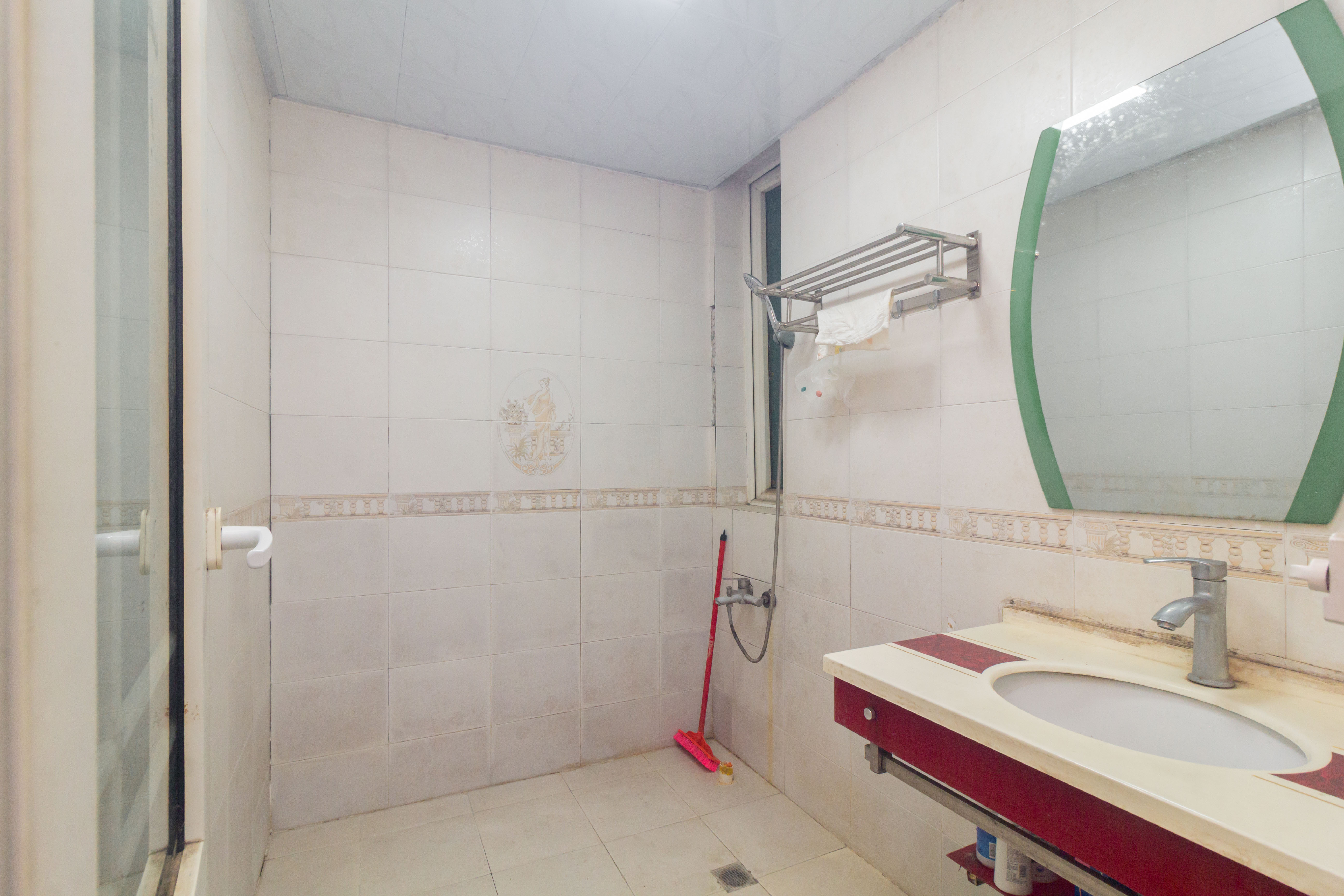 东城名苑 2室2厅1卫 48.8万 东城名苑 2室2厅1卫 48.8万卫生间