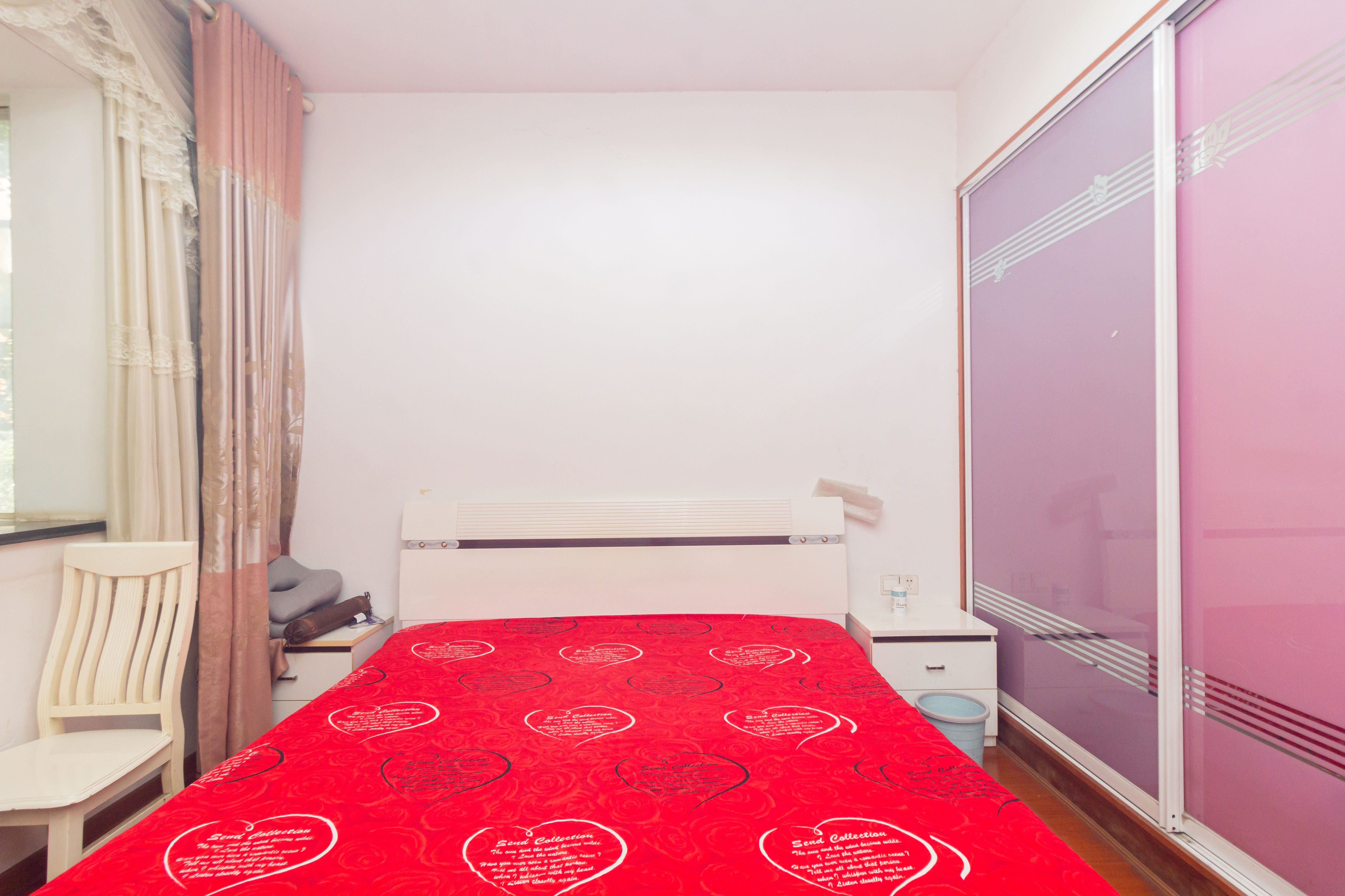 东城名苑 2室2厅1卫 48.8万 东城名苑 2室2厅1卫 48.8万卧室