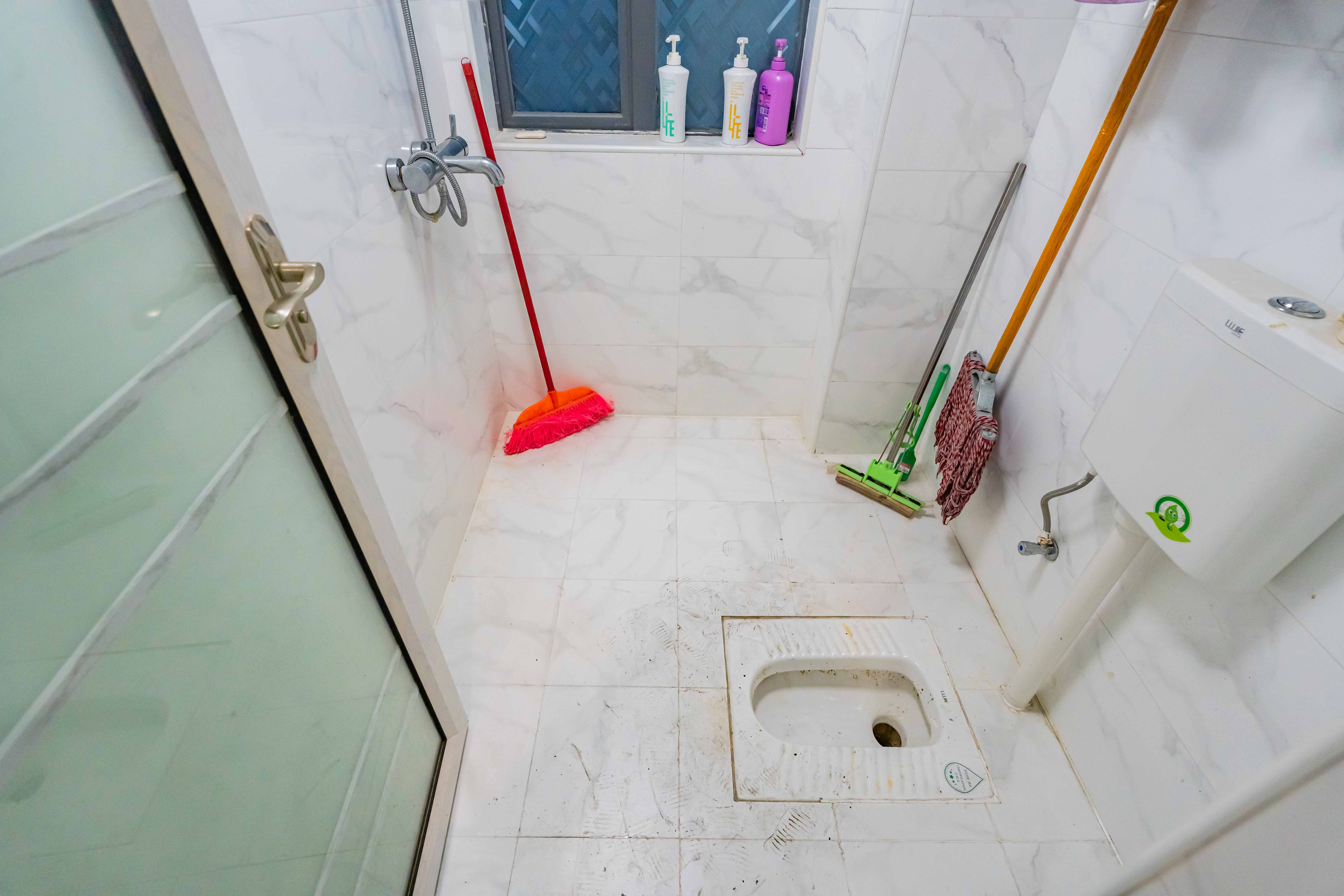 悦湖山 3室2厅1卫 72.0万 悦湖山 3室2厅1卫 72.0万卫生间